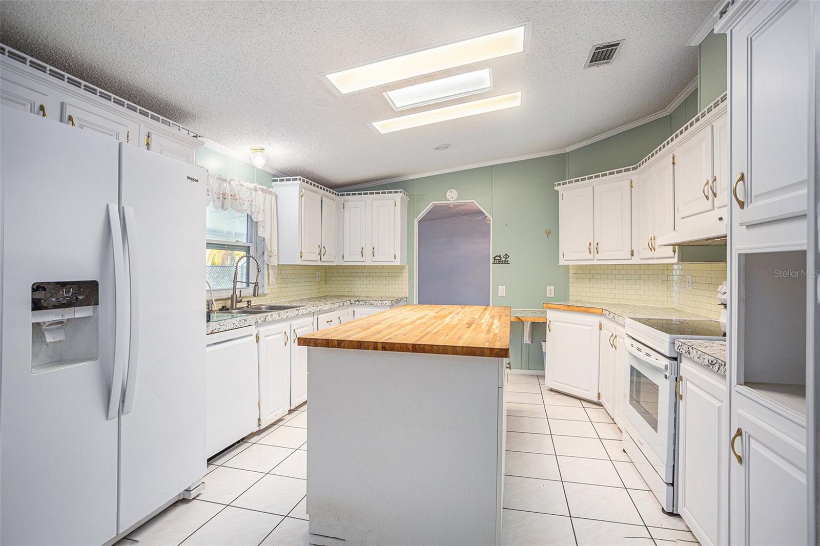 1001 STARKEY RD #427, LARGO, FL, 33771