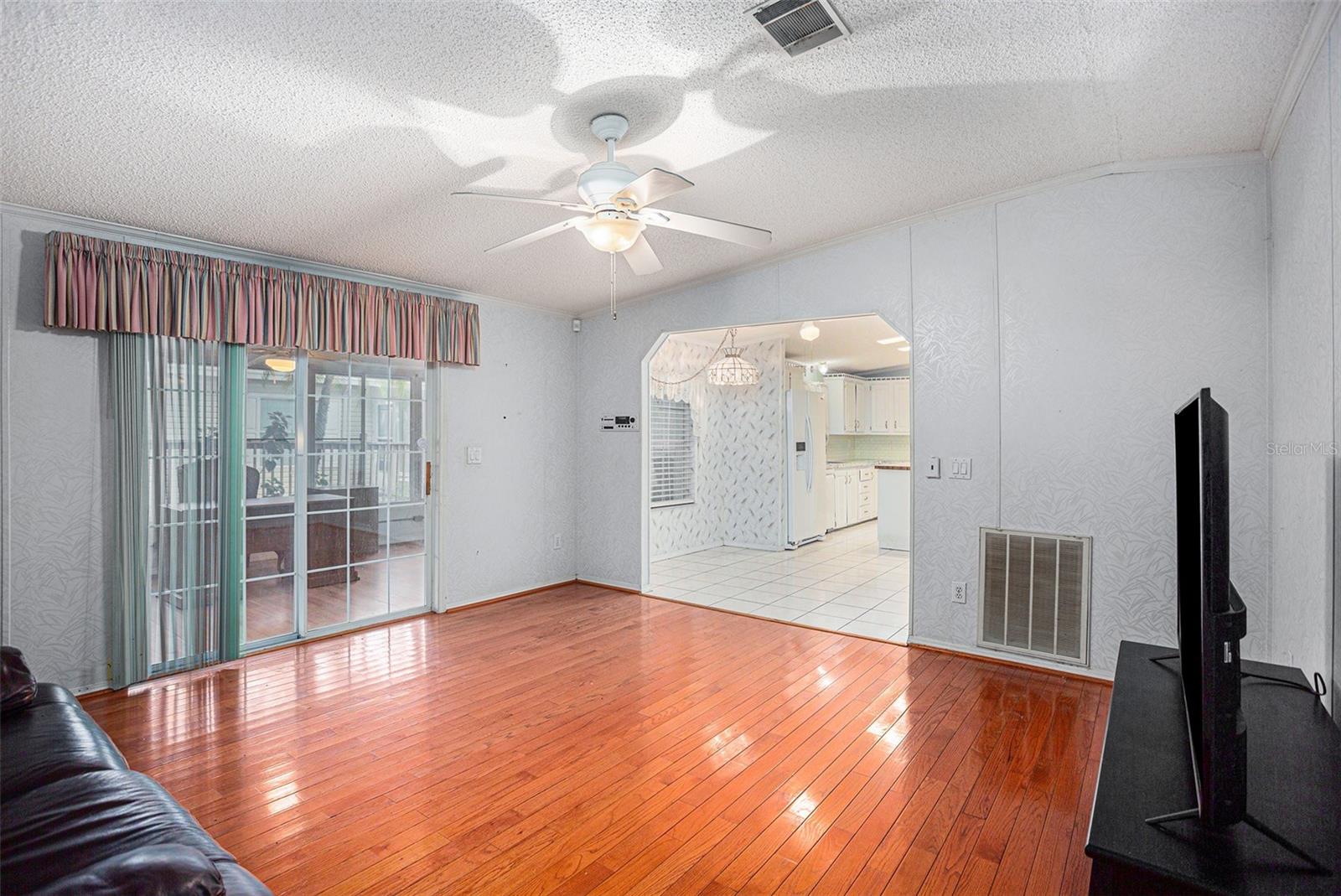 1001 STARKEY RD #427, LARGO, FL, 33771