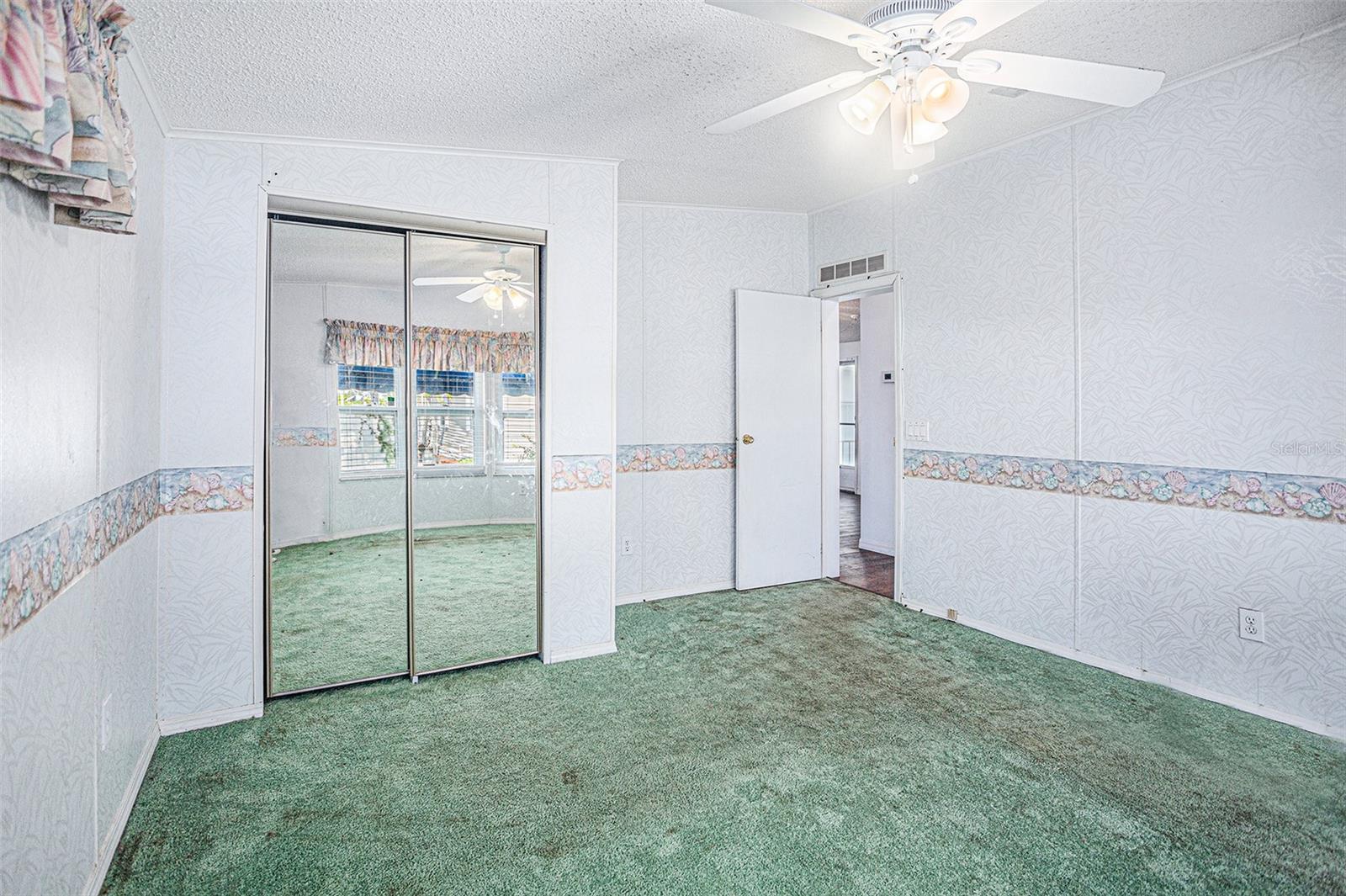 1001 STARKEY RD #427, LARGO, FL, 33771
