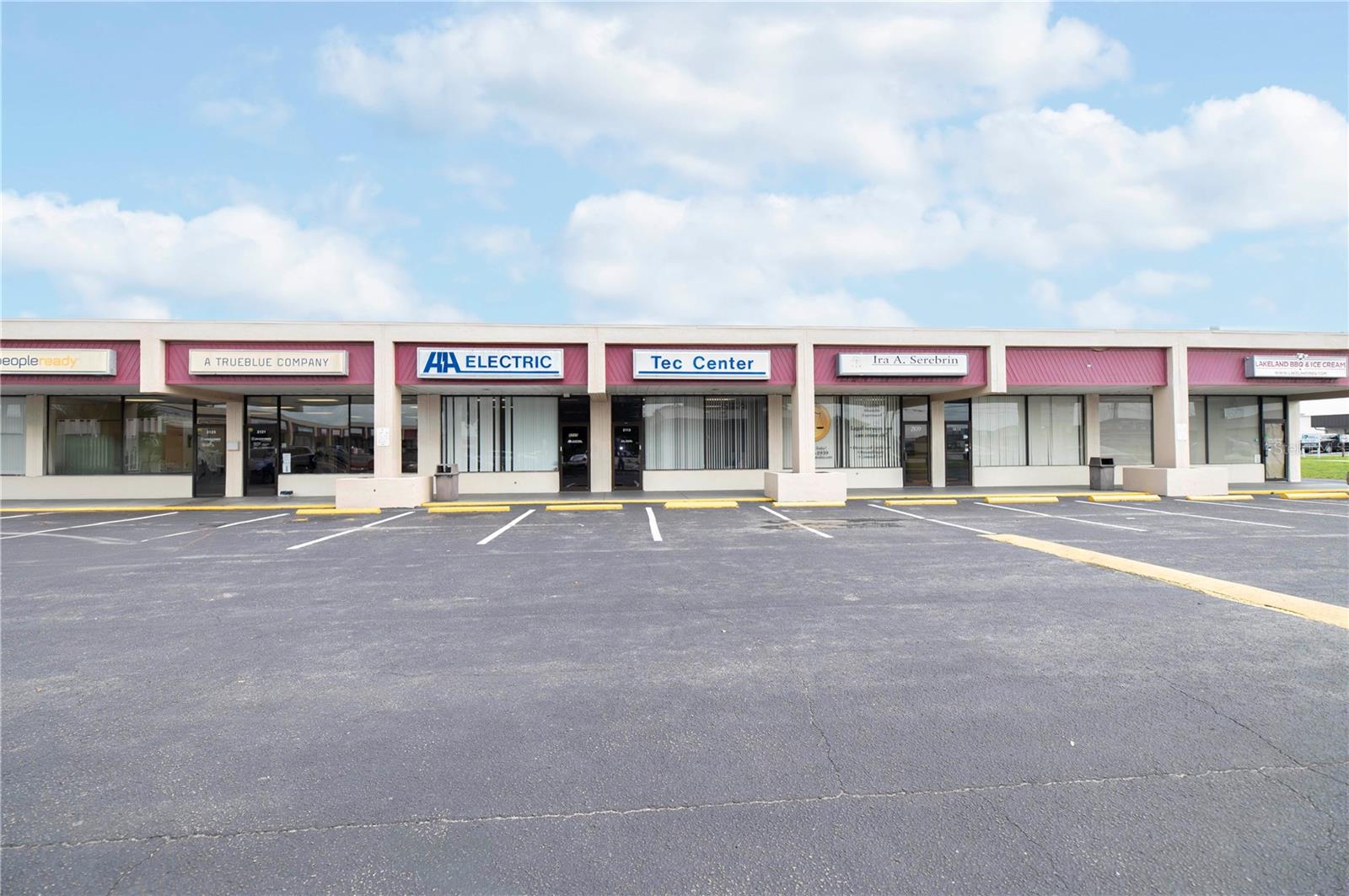 2113 & 2117 S COMBEE RD #20 & 21, LAKELAND, FL, 33801