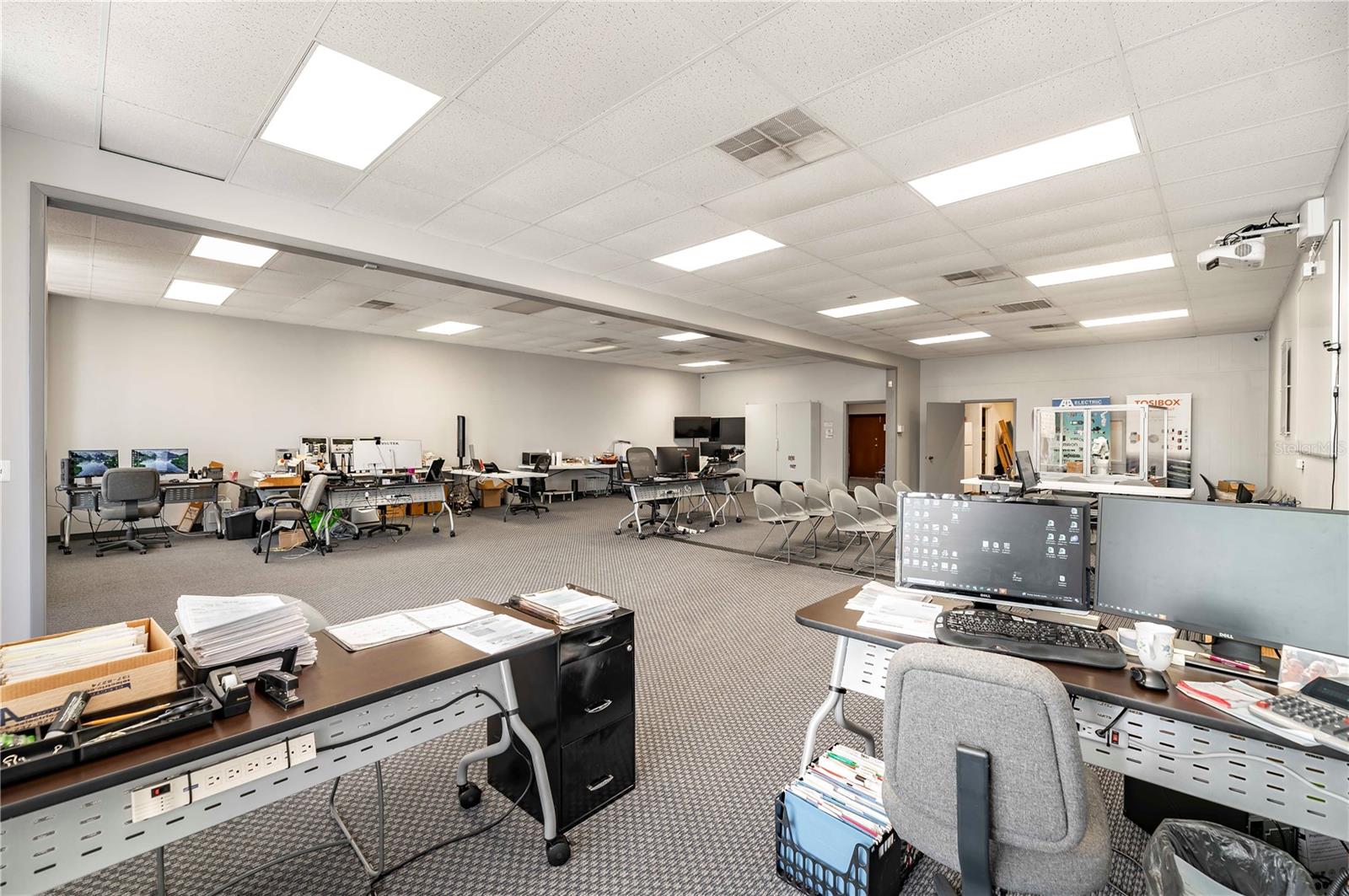 2113 & 2117 S COMBEE RD #20 & 21, LAKELAND, FL, 33801