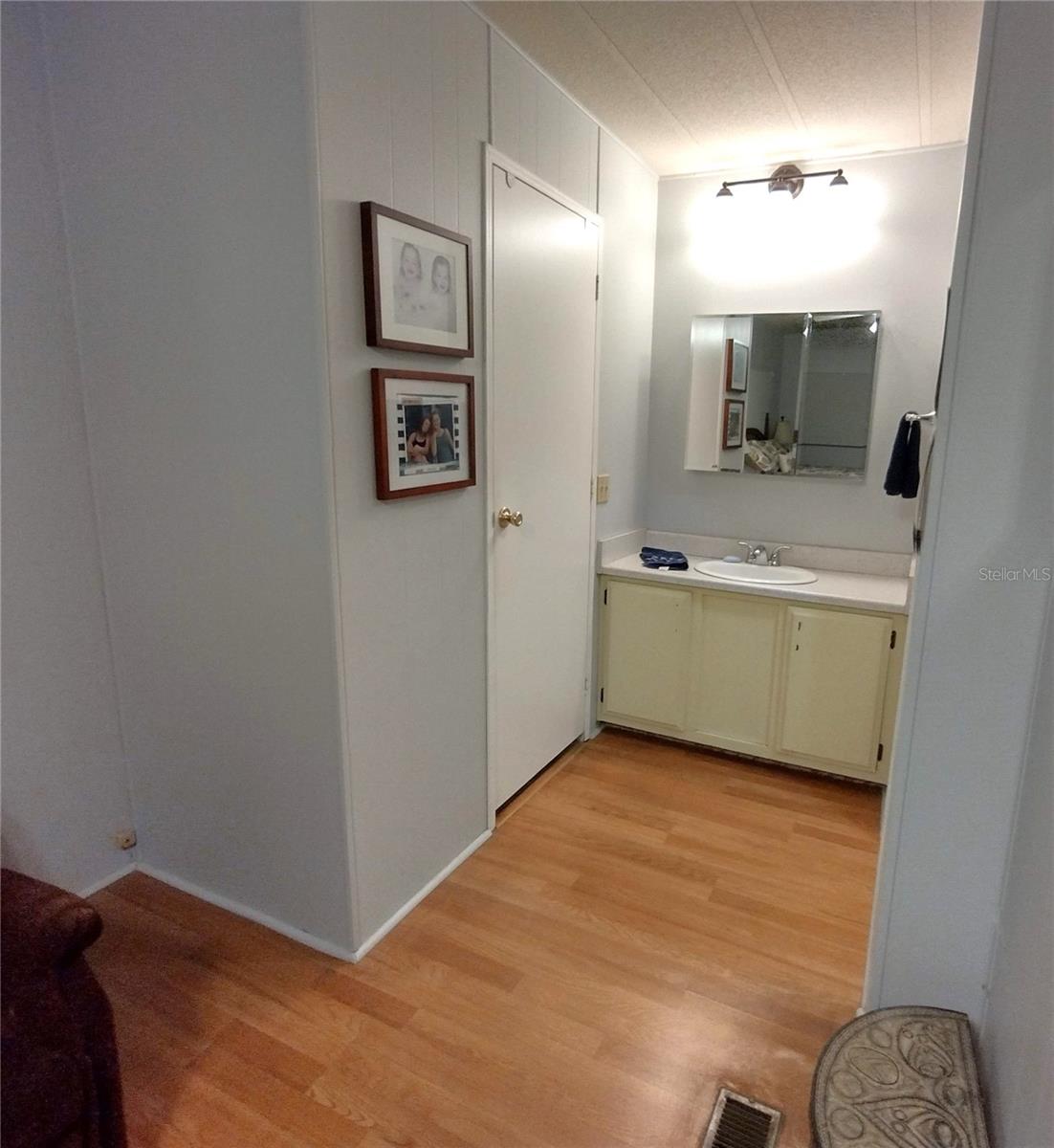 82203 F ST N #203, PINELLAS PARK, FL, 33781