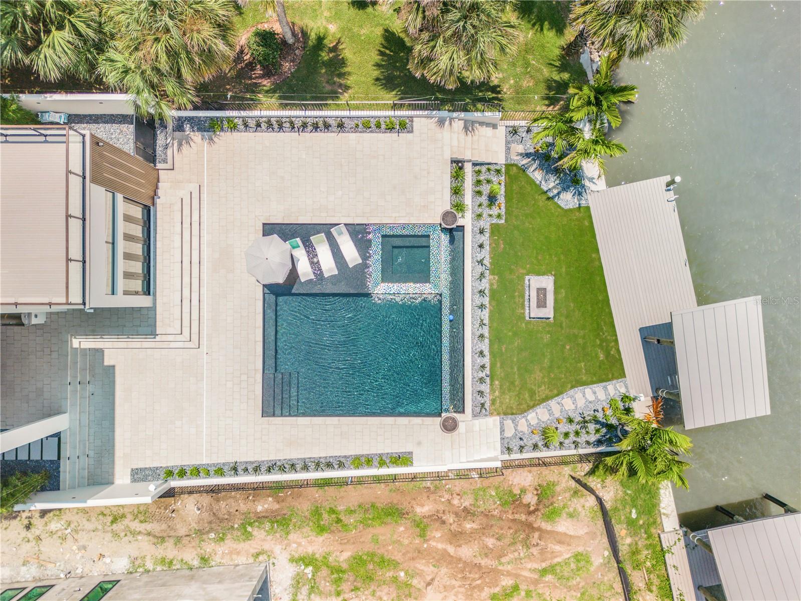 1194 N PENINSULA AVE, NEW SMYRNA BEACH, FL, 32169