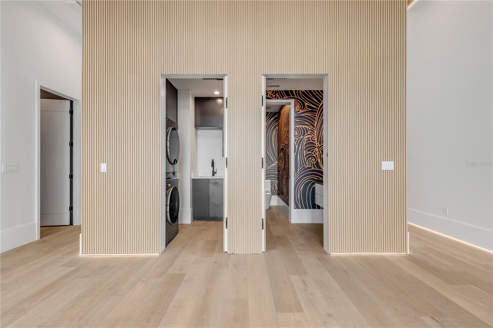 1194 N PENINSULA AVE, NEW SMYRNA BEACH, FL, 32169