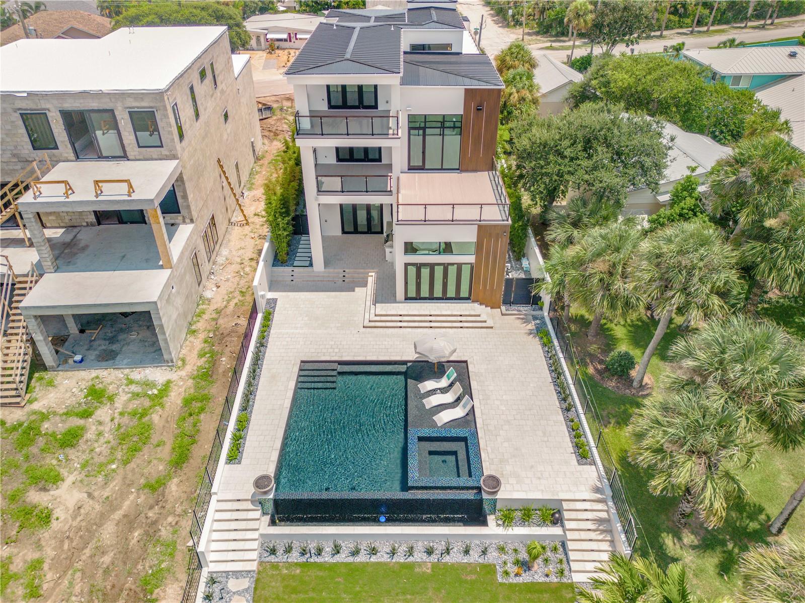 1194 N PENINSULA AVE, NEW SMYRNA BEACH, FL, 32169