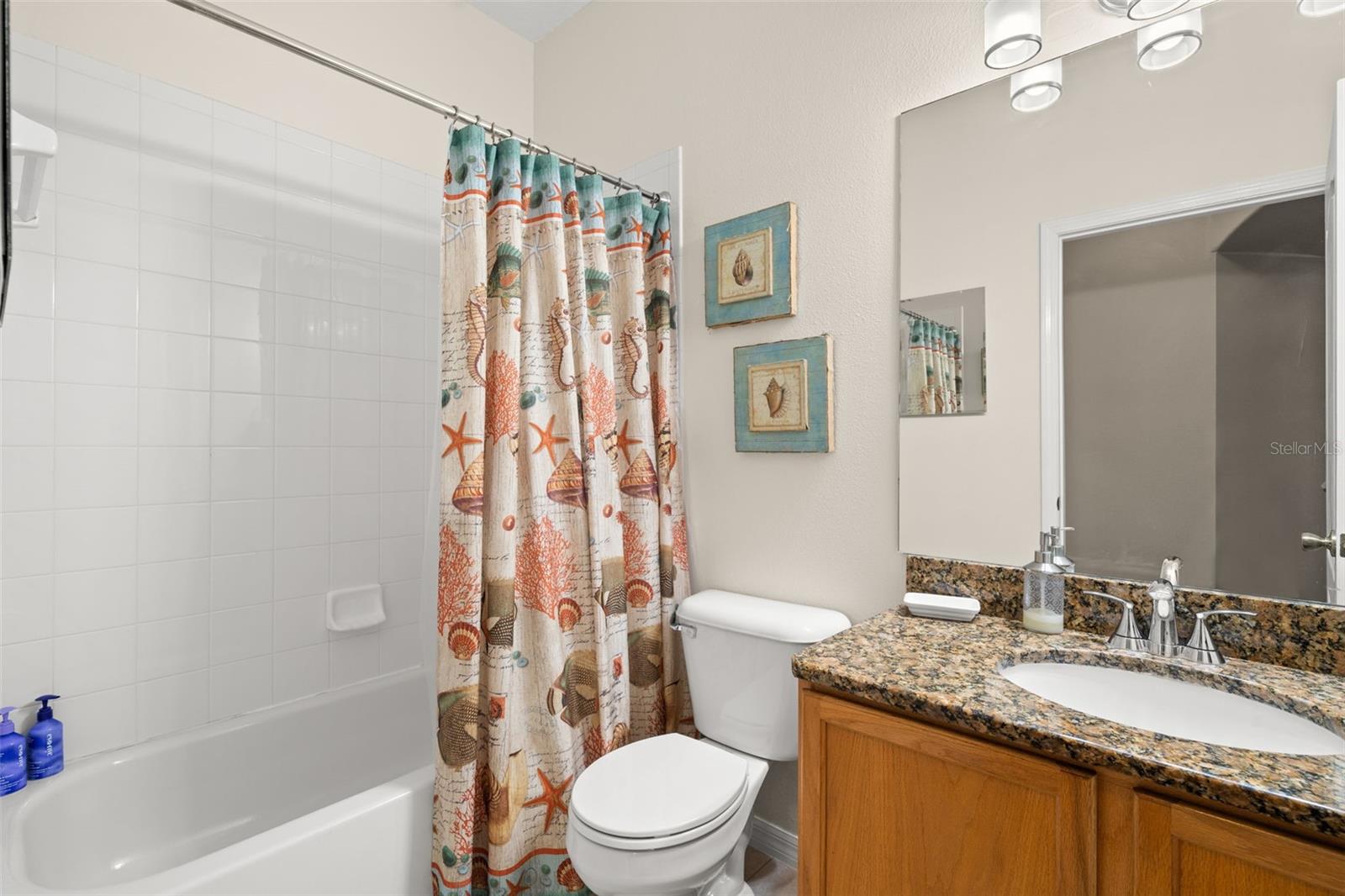 6926 SURREY OAK DR, APOLLO BEACH, FL, 33572