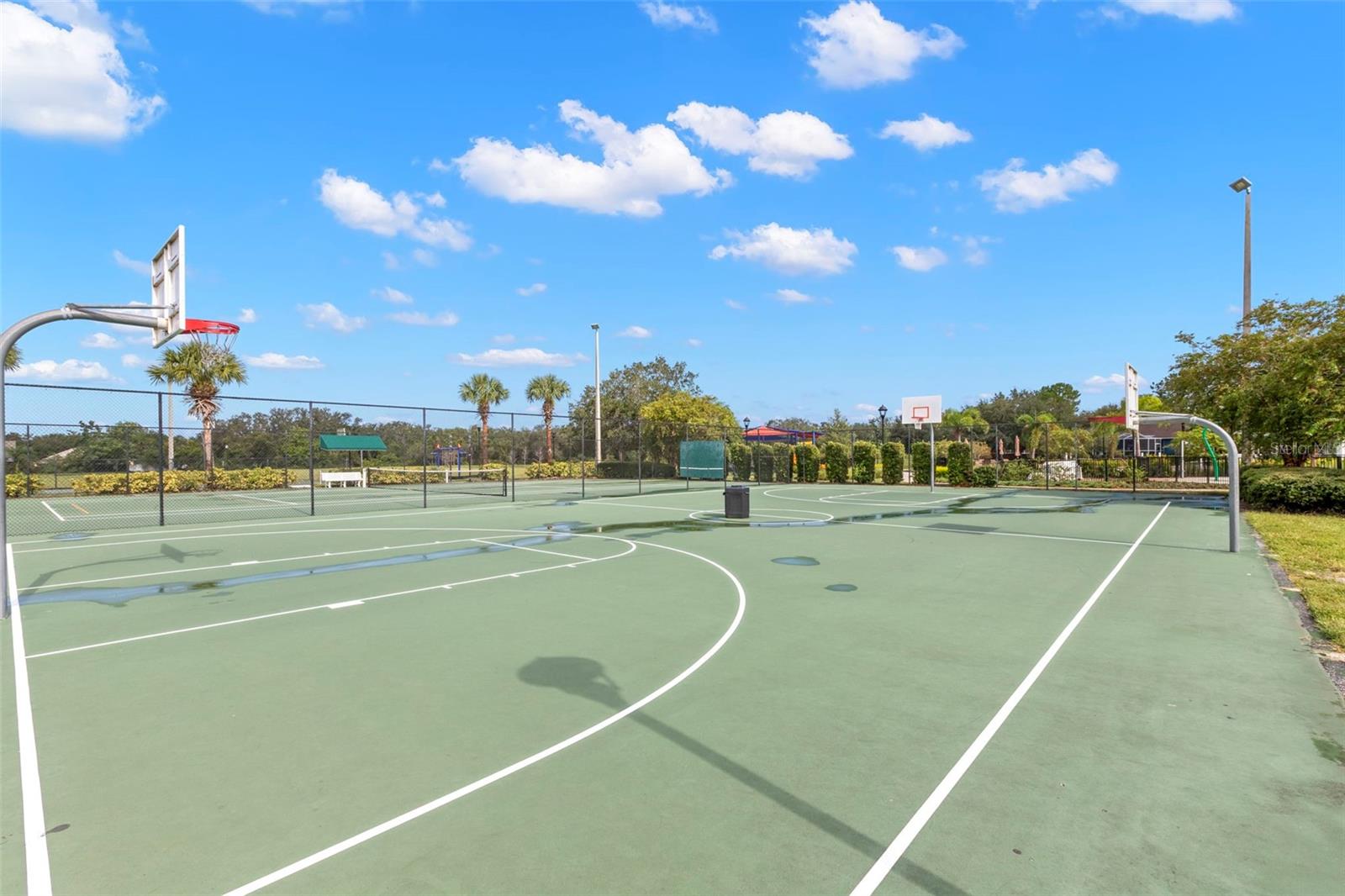 6926 SURREY OAK DR, APOLLO BEACH, FL, 33572