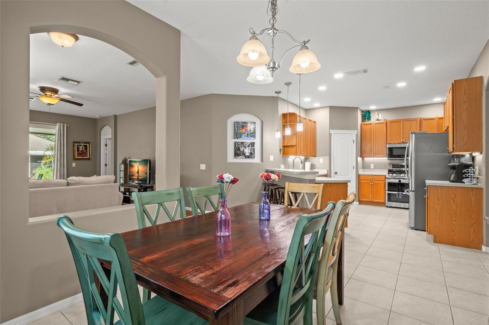 6926 SURREY OAK DR, APOLLO BEACH, FL, 33572