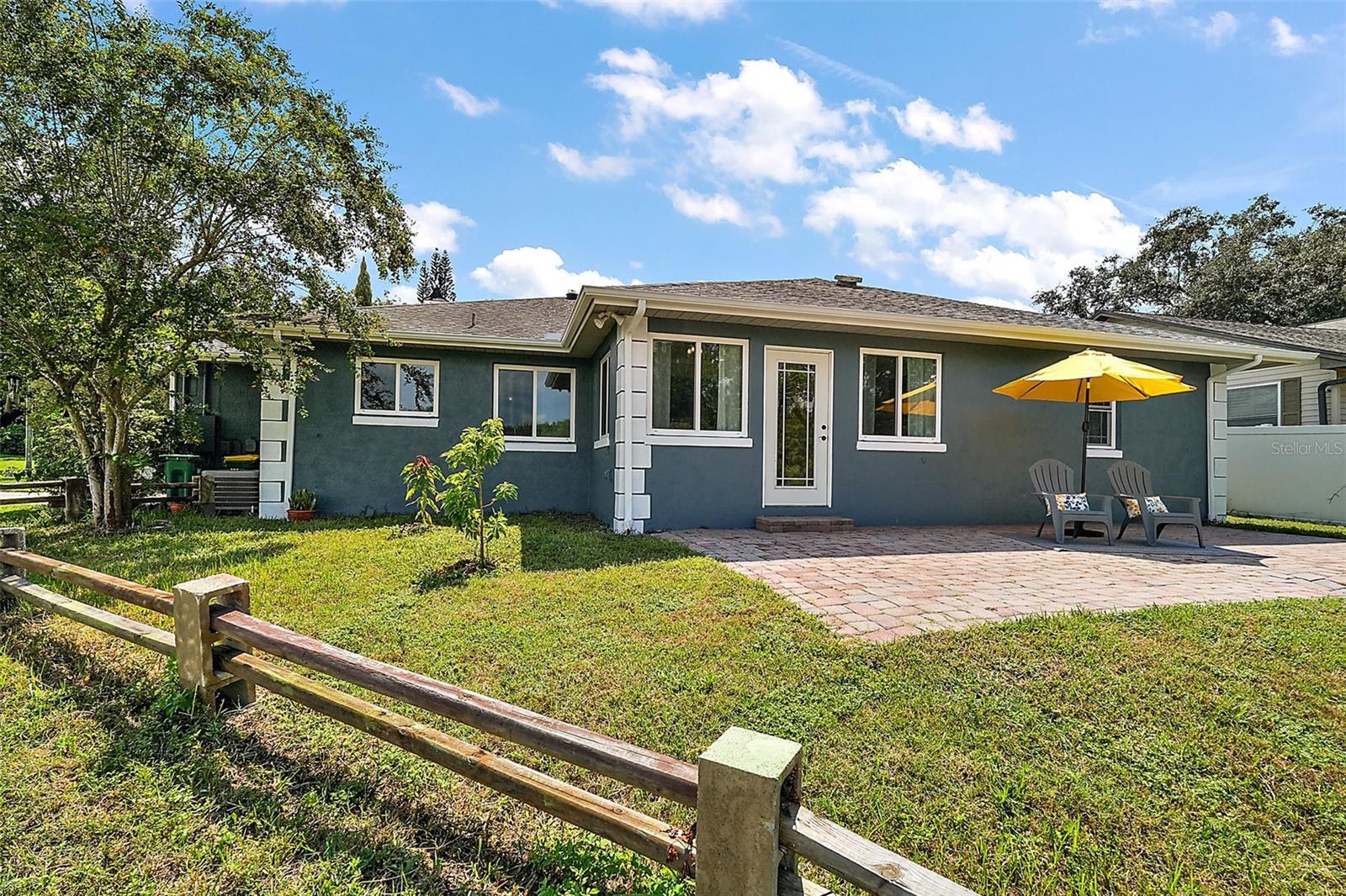 1311 E 5TH AVE, MOUNT DORA, FL, 32757