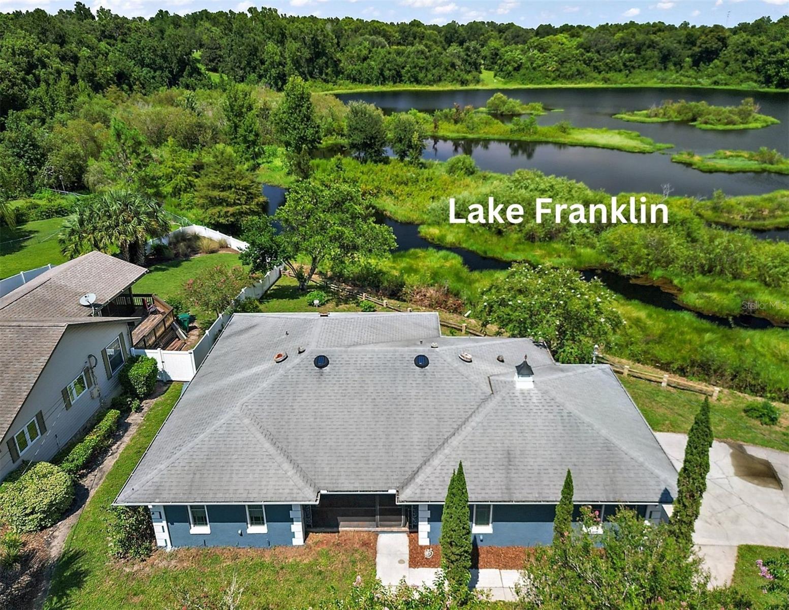 1311 E 5TH AVE, MOUNT DORA, FL, 32757