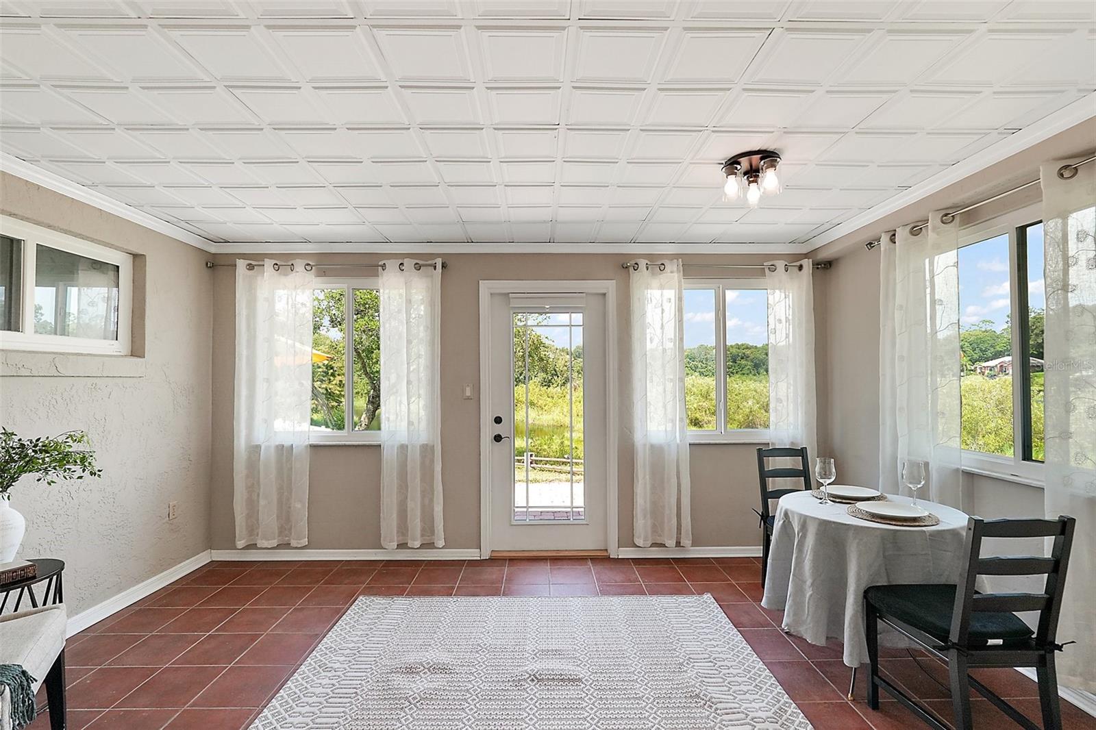 1311 E 5TH AVE, MOUNT DORA, FL, 32757