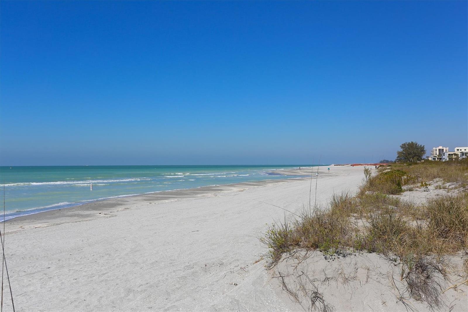 200 GARDENS EDGE DR #213, VENICE, FL, 34285