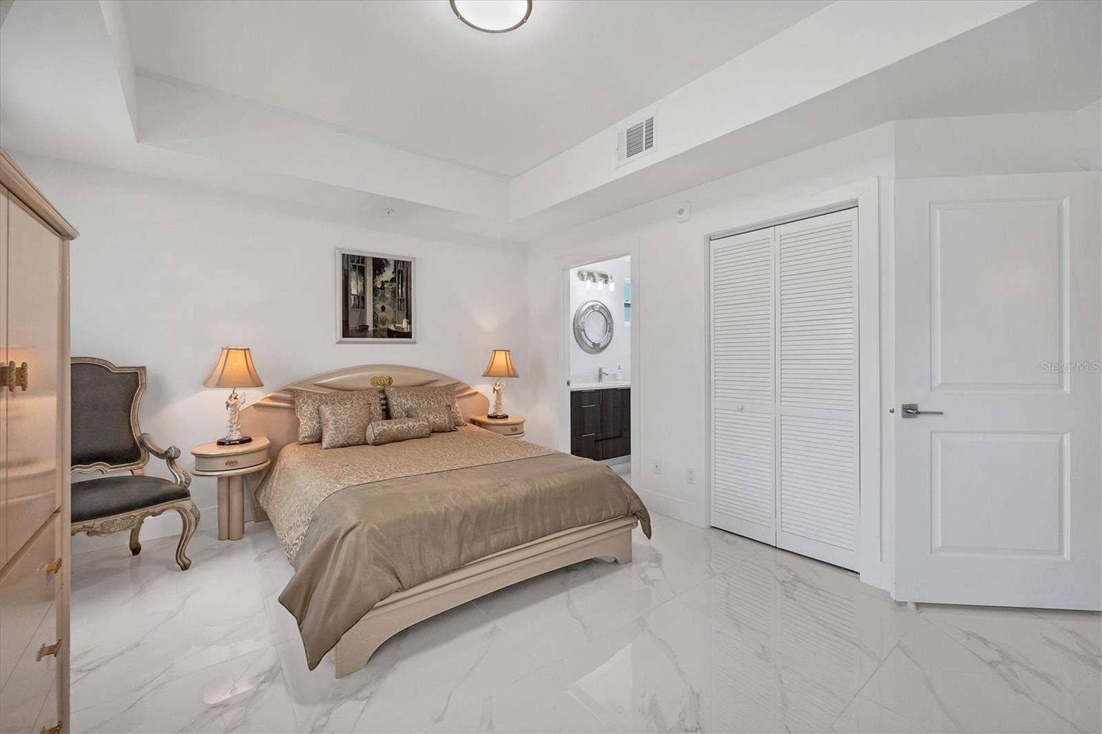 200 GARDENS EDGE DR #213, VENICE, FL, 34285