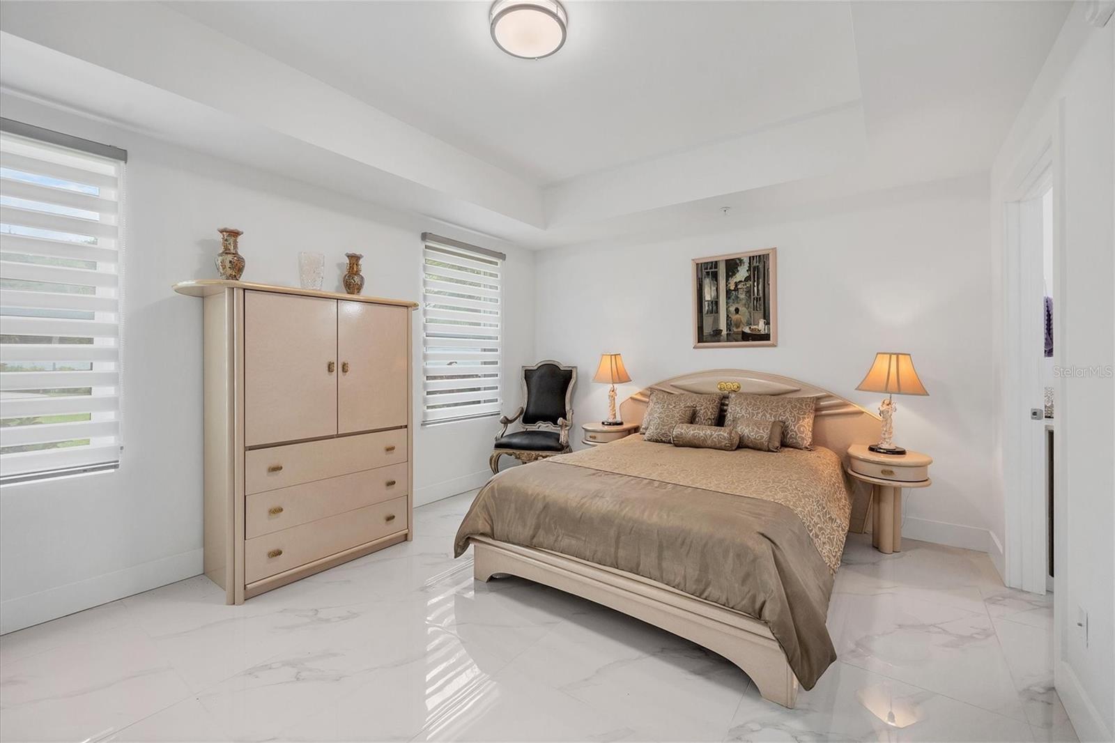 200 GARDENS EDGE DR #213, VENICE, FL, 34285