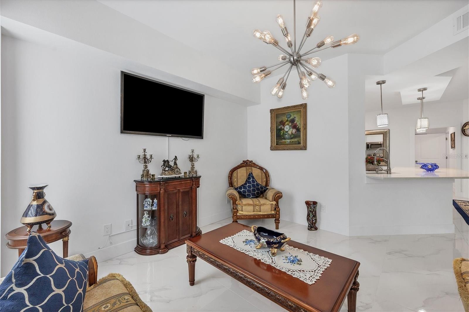 200 GARDENS EDGE DR #213, VENICE, FL, 34285