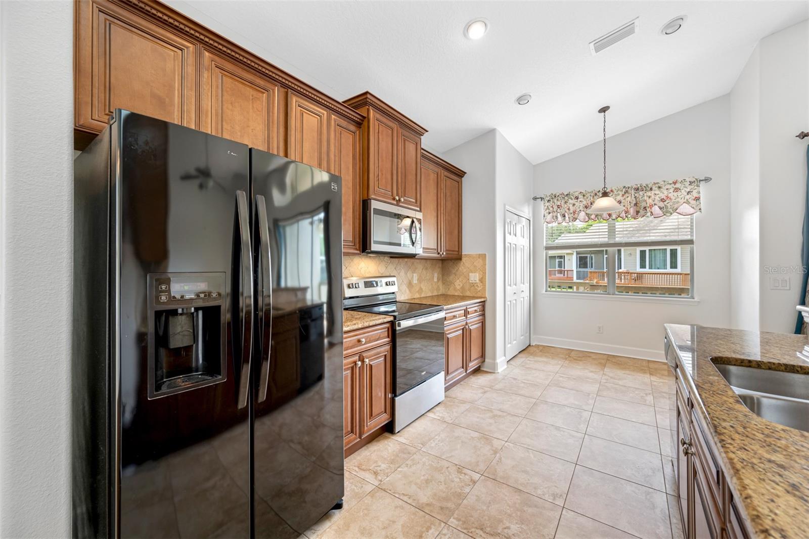 1008 BLUE HERON WAY, TARPON SPRINGS, FL, 34689
