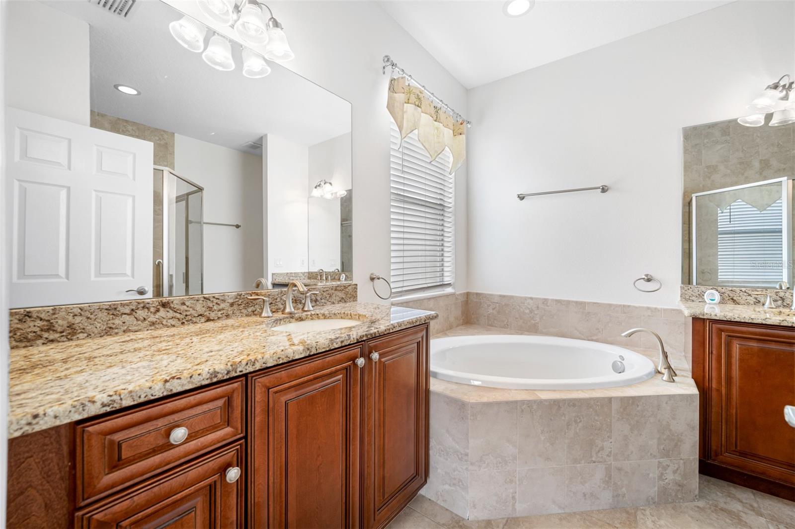 1008 BLUE HERON WAY, TARPON SPRINGS, FL, 34689