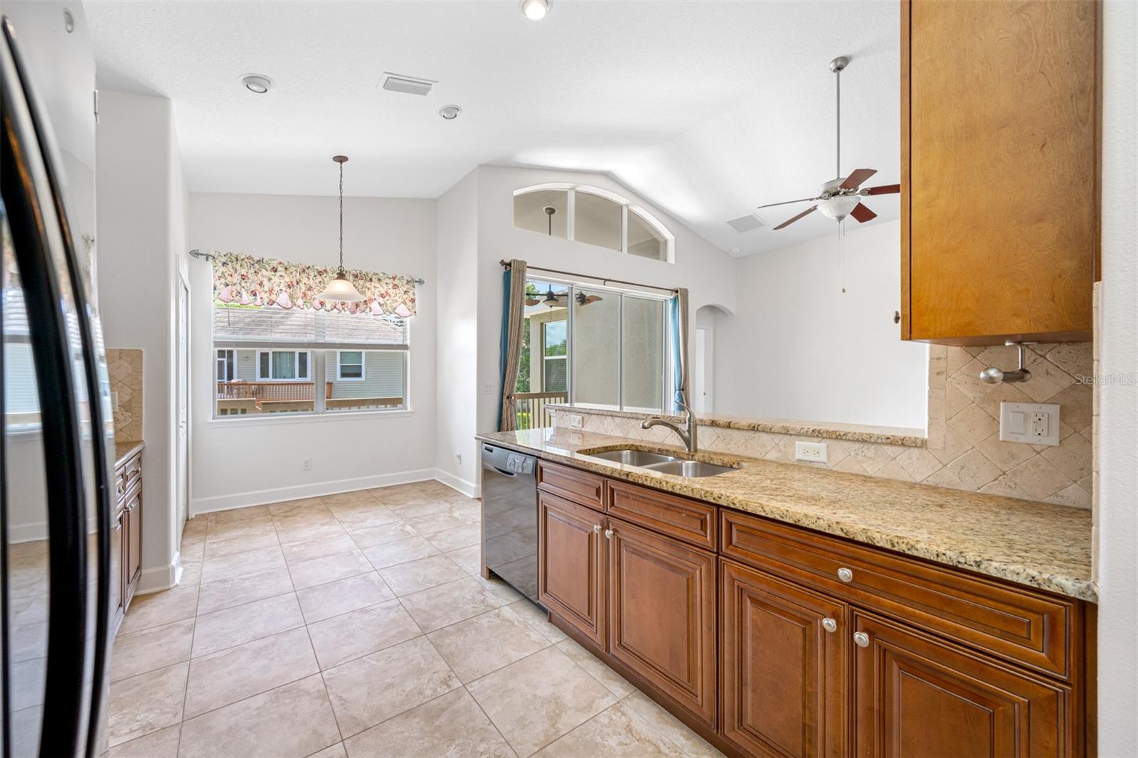 1008 BLUE HERON WAY, TARPON SPRINGS, FL, 34689