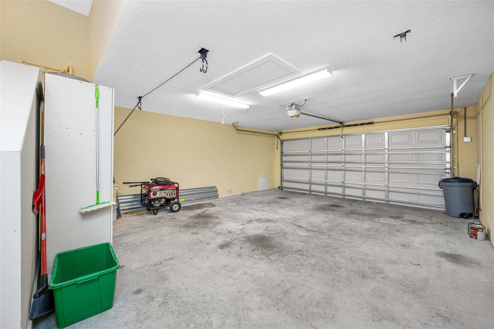 1008 BLUE HERON WAY, TARPON SPRINGS, FL, 34689