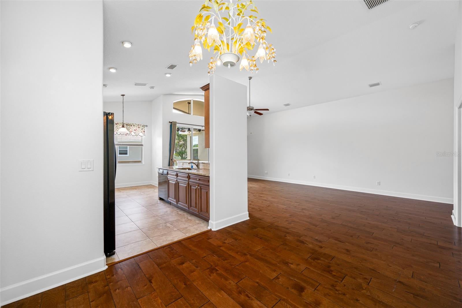 1008 BLUE HERON WAY, TARPON SPRINGS, FL, 34689