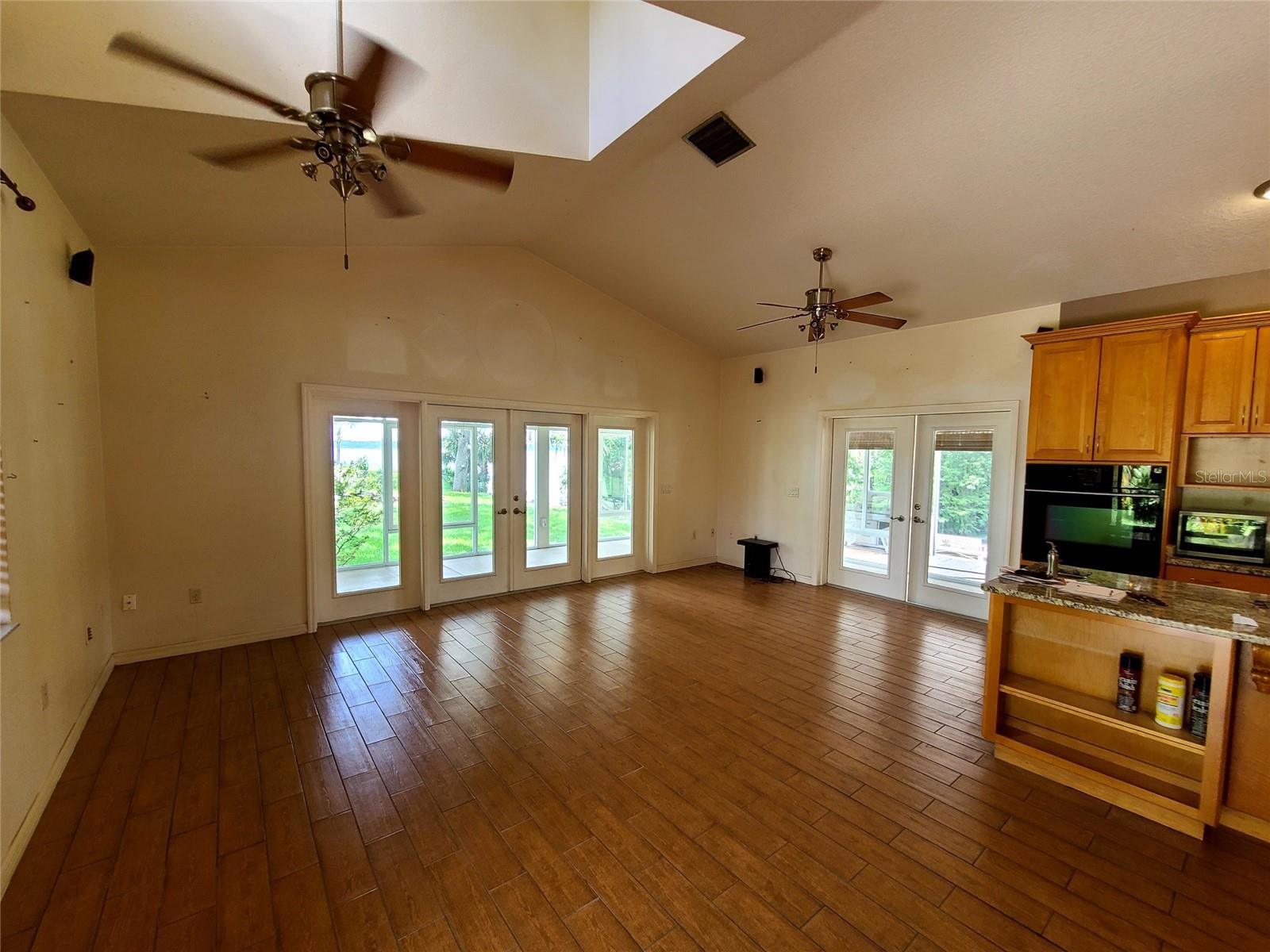 1211 CR 436, LAKE PANASOFFKEE, FL, 33538