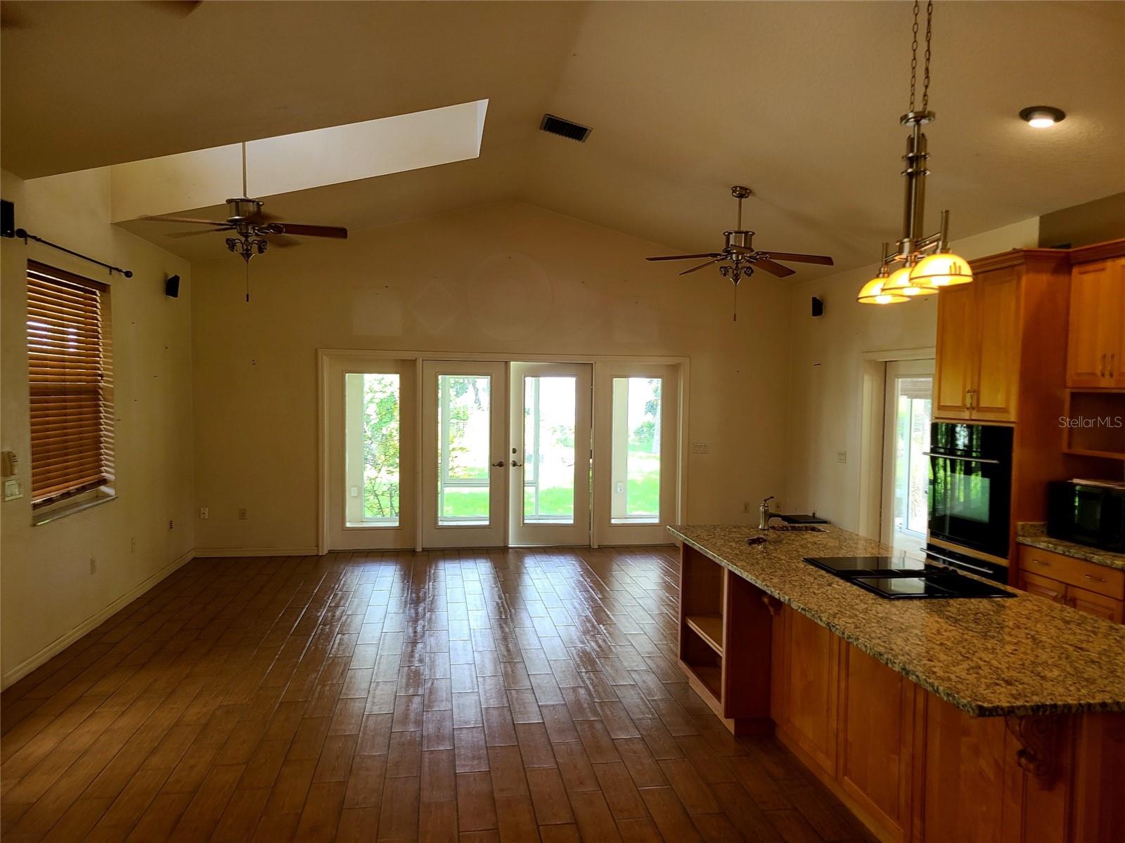 1211 CR 436, LAKE PANASOFFKEE, FL, 33538