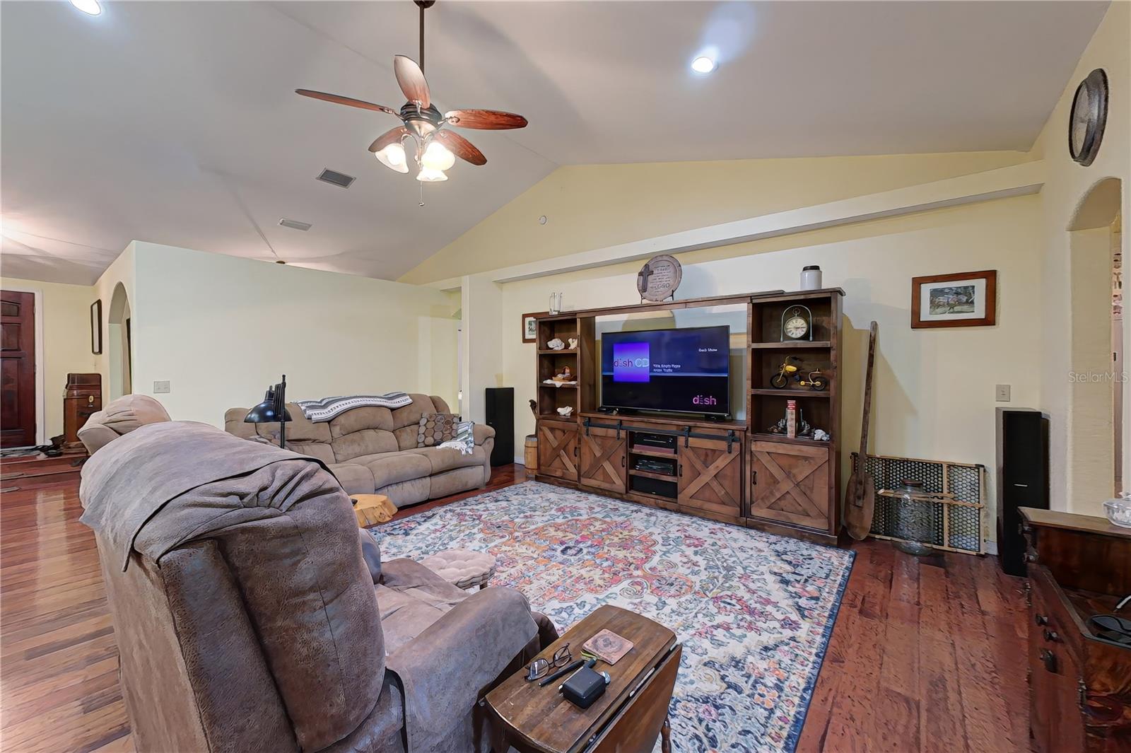6500 NE 32ND PL, HIGH SPRINGS, FL, 32643