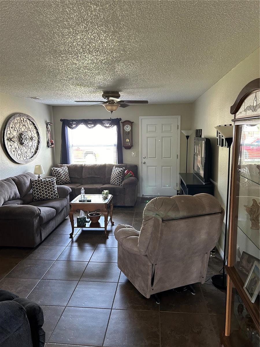 1067 BEULAH DR, EDGEWATER, FL, 32132