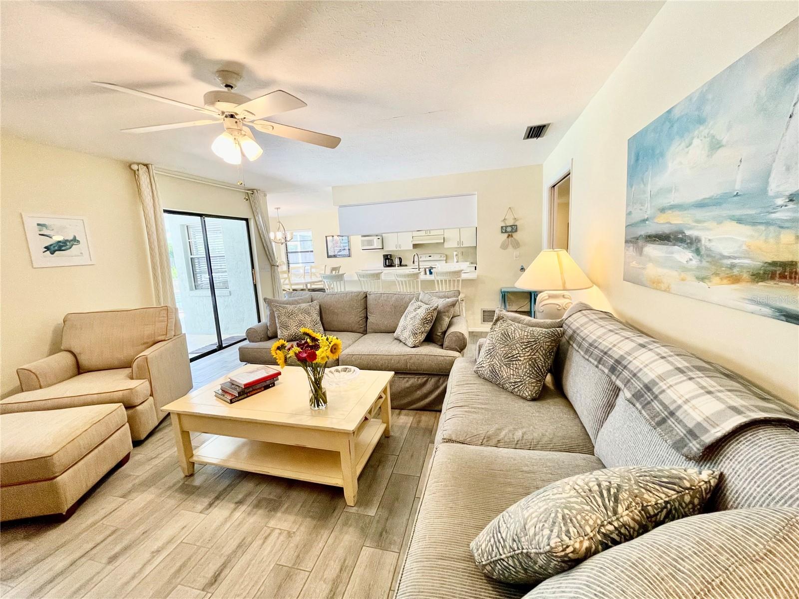 1895 BUCCANEER CIR, SARASOTA, FL, 34231
