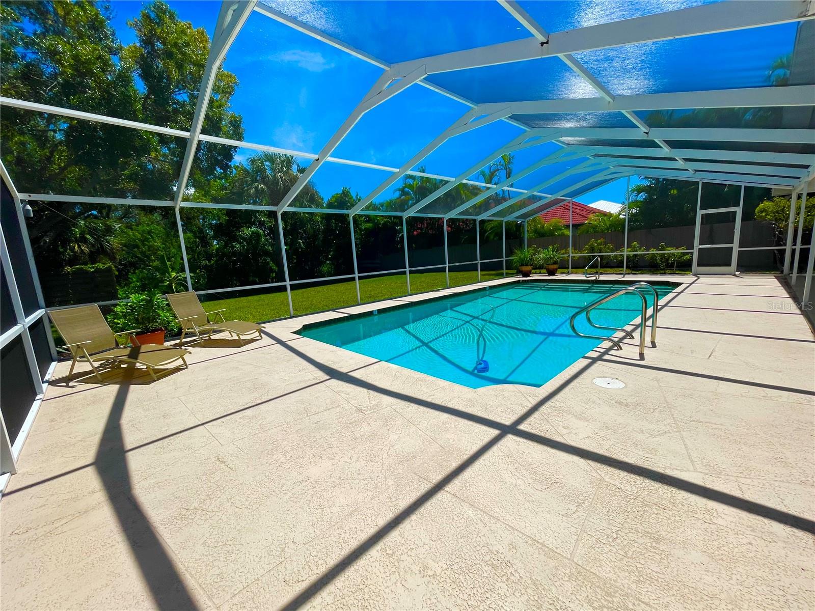 1895 BUCCANEER CIR, SARASOTA, FL, 34231