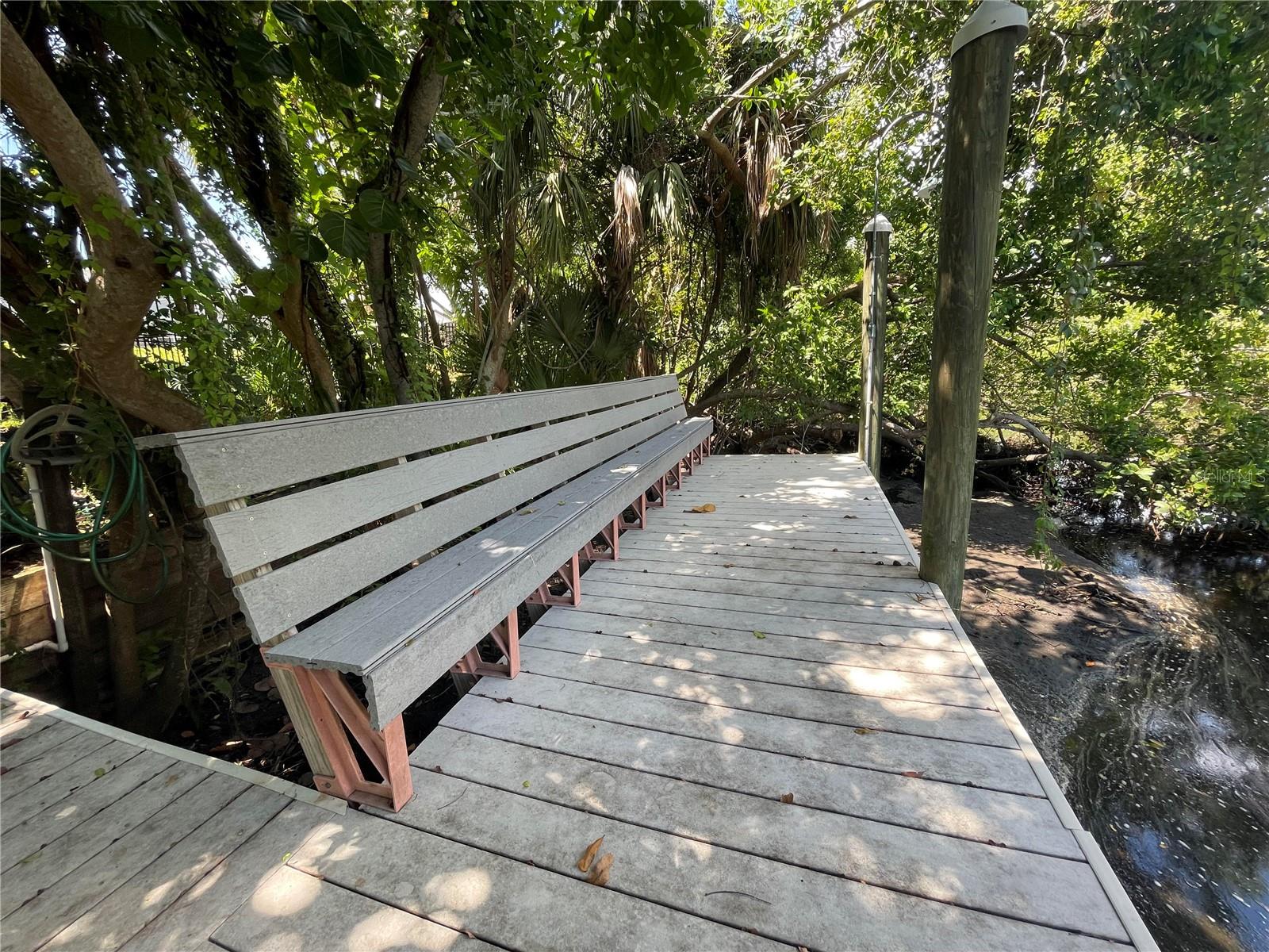 1895 BUCCANEER CIR, SARASOTA, FL, 34231