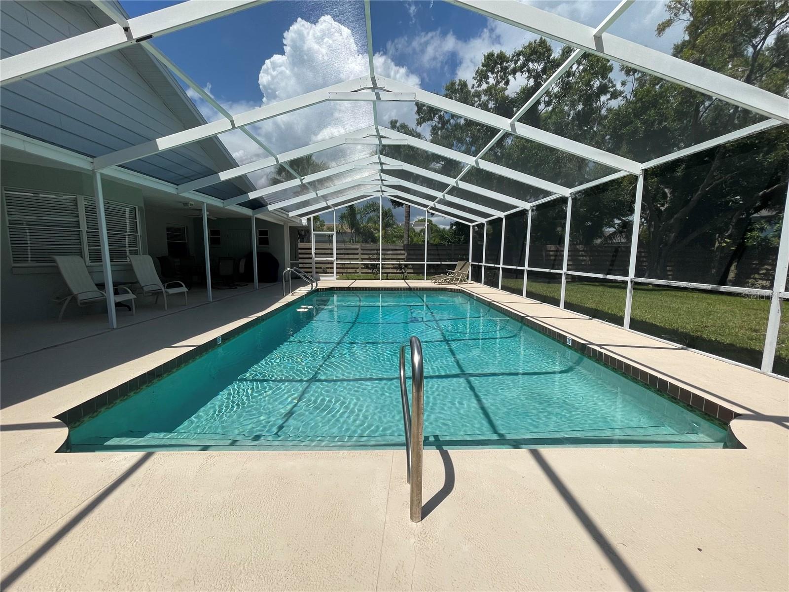 1895 BUCCANEER CIR, SARASOTA, FL, 34231