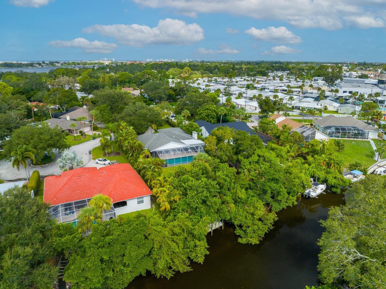 1895 BUCCANEER CIR, SARASOTA, FL, 34231