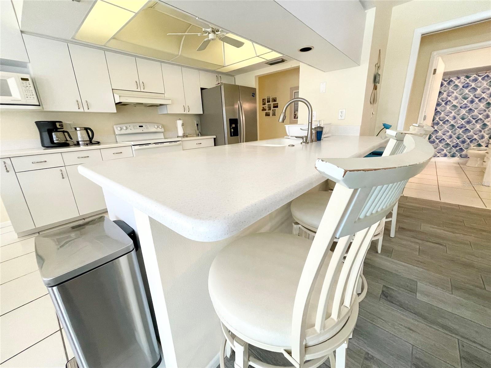 1895 BUCCANEER CIR, SARASOTA, FL, 34231