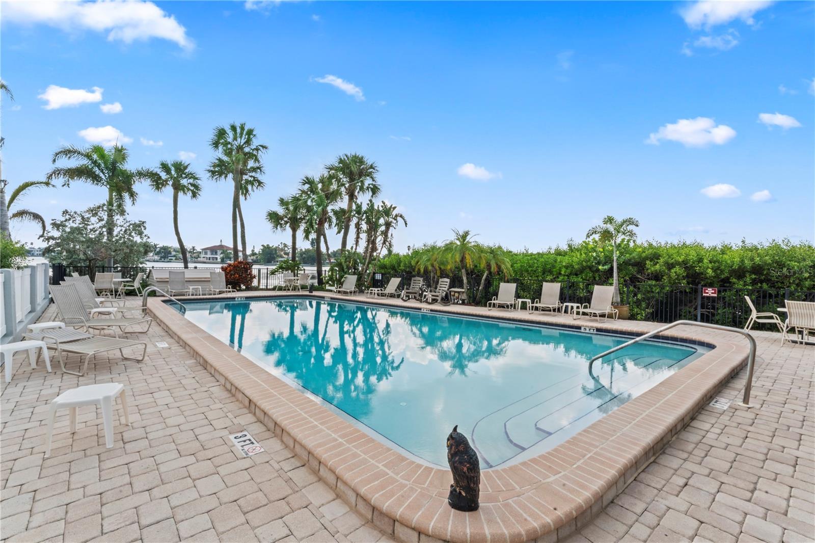 10301 GULF BLVD #201, TREASURE ISLAND, FL, 33706