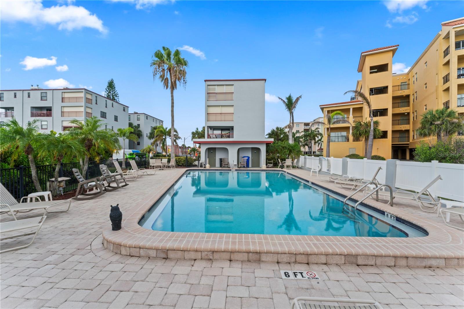 10301 GULF BLVD #201, TREASURE ISLAND, FL, 33706