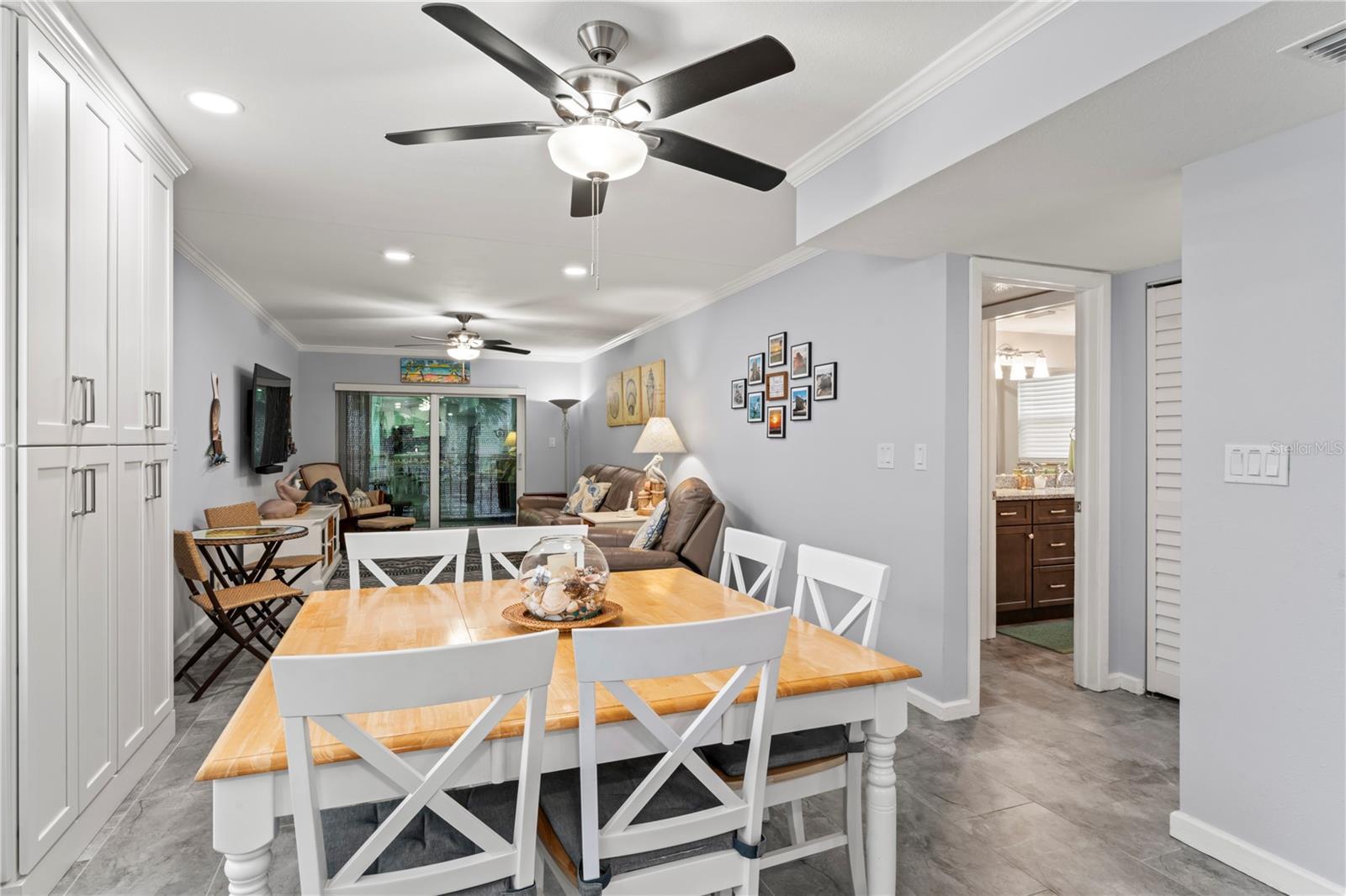 10301 GULF BLVD #201, TREASURE ISLAND, FL, 33706