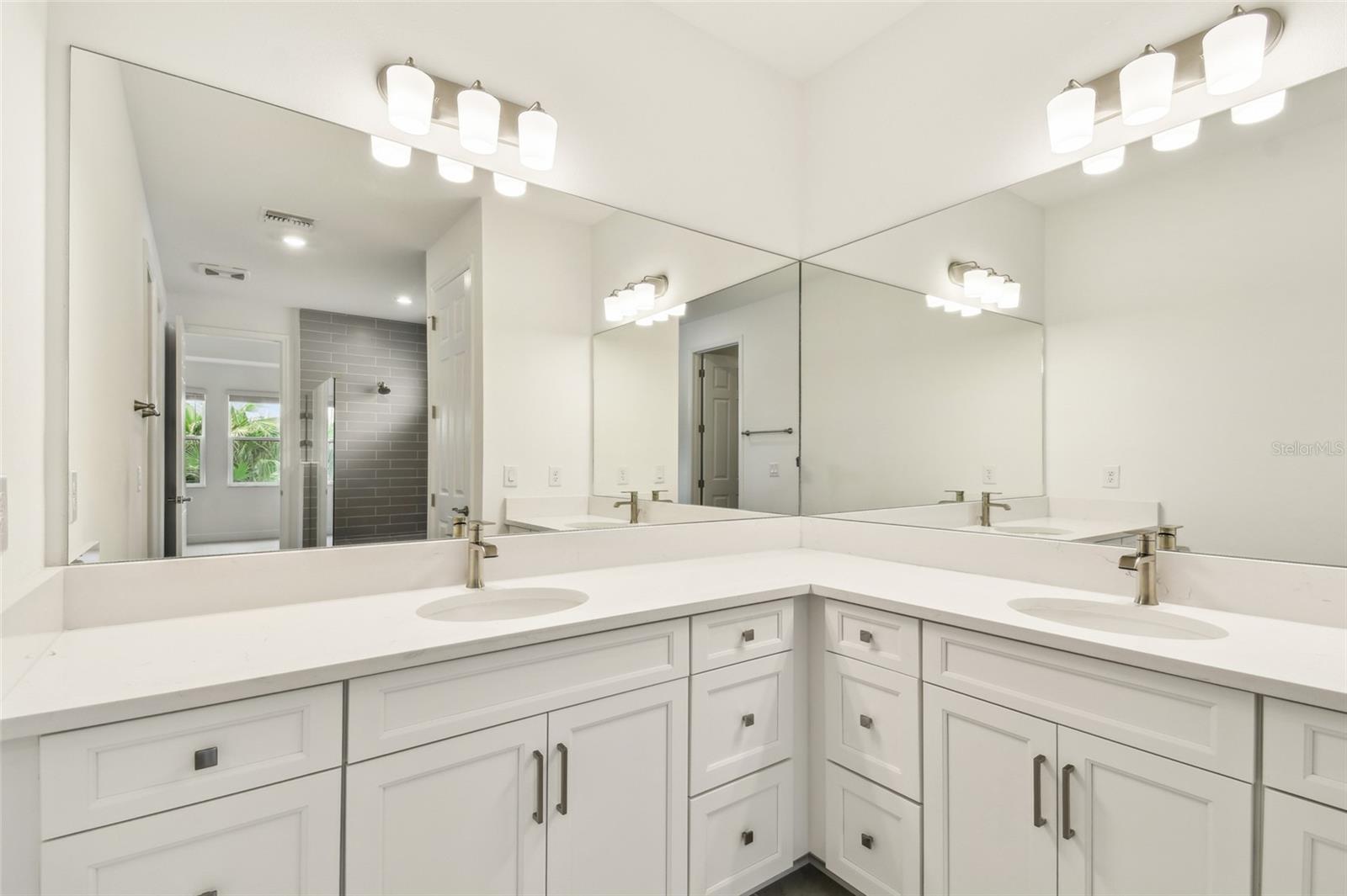 17340 SAVORY MIST CIR, BRADENTON, FL, 34211