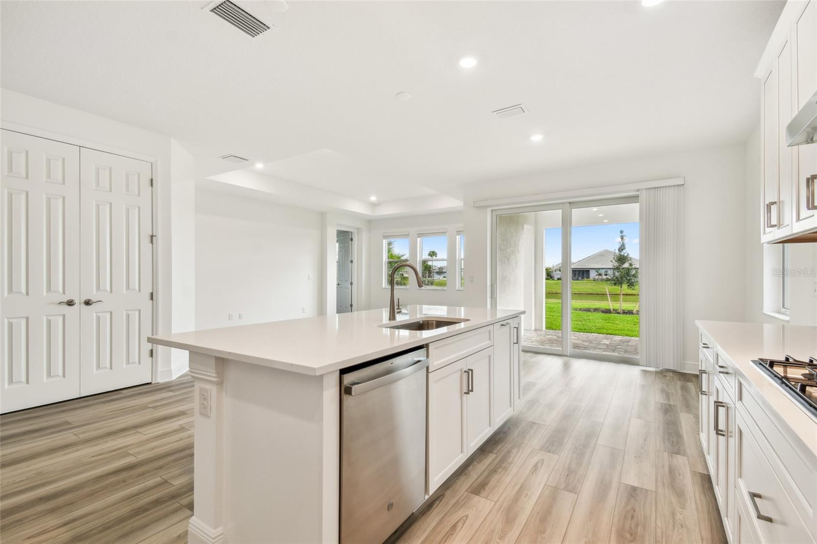 17340 SAVORY MIST CIR, BRADENTON, FL, 34211