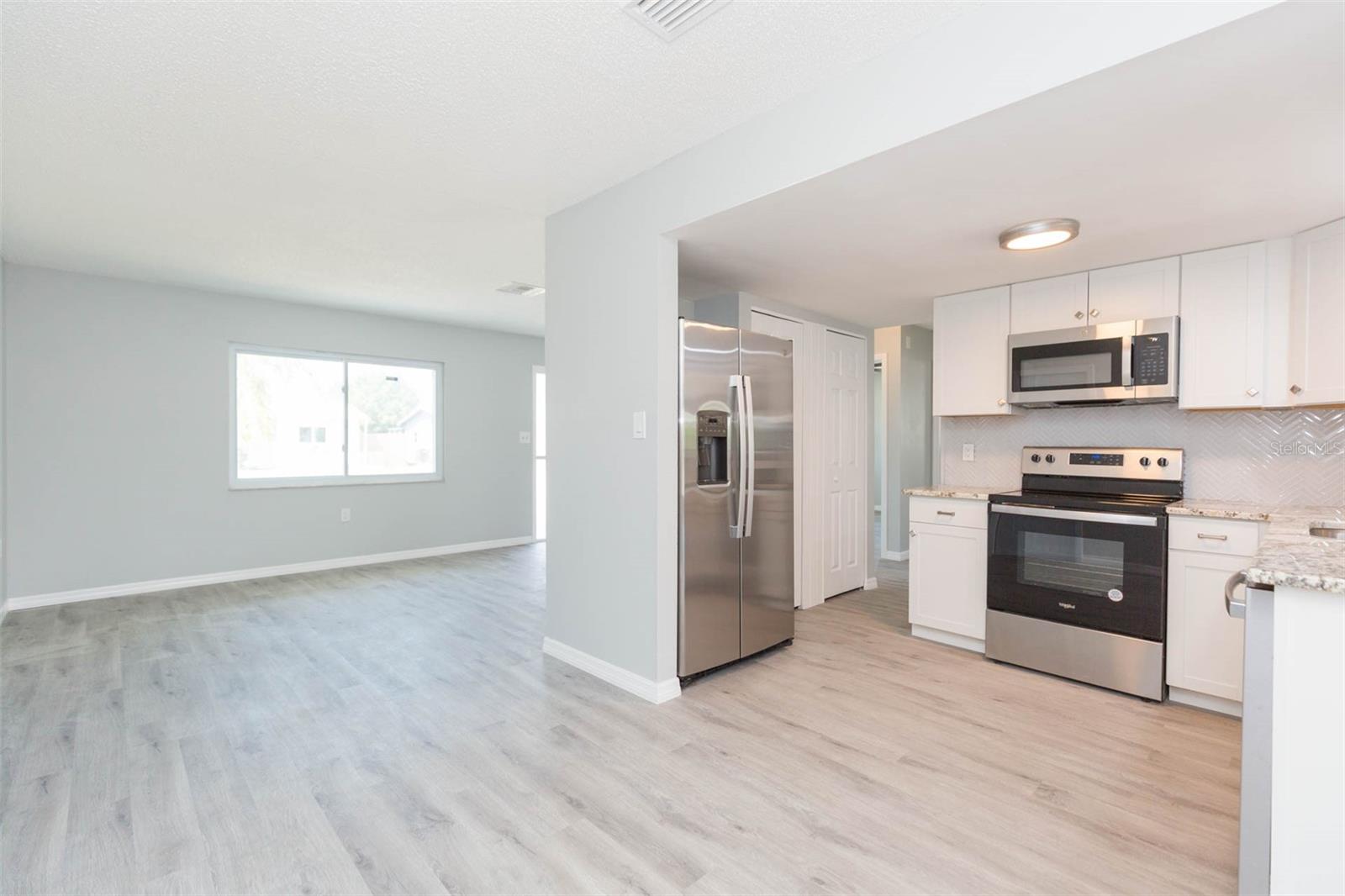 8136 HIXTON DR, PORT RICHEY, FL, 34668