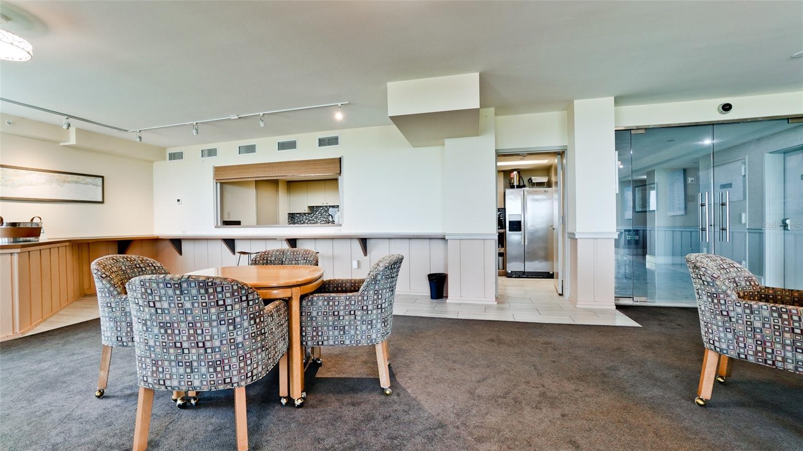 1000 LONGBOAT CLUB ROAD #1103, LONGBOAT KEY, FL, 34228