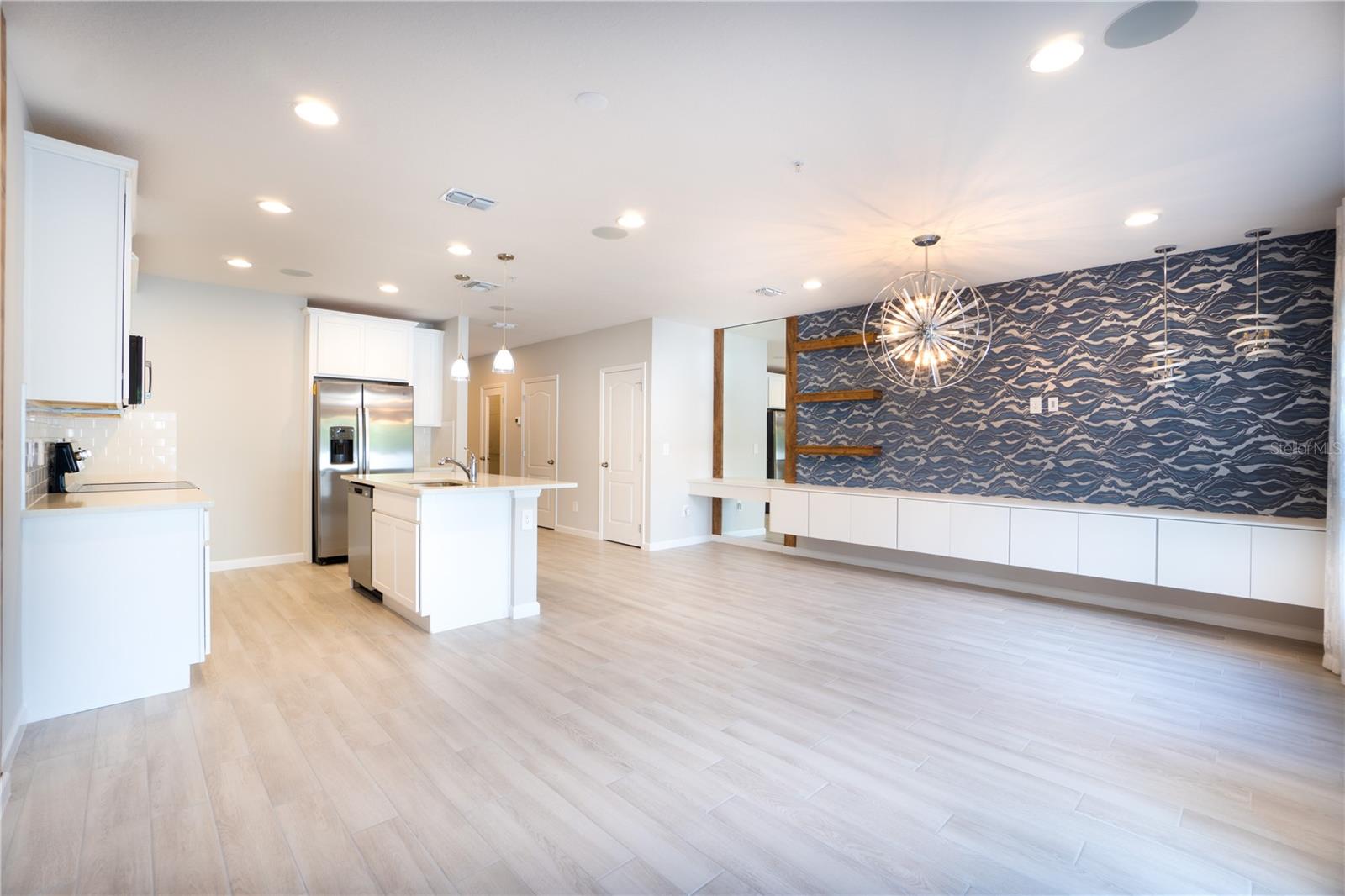 237 CAPE HONEYSUCKLE PL, SANFORD, FL, 32771