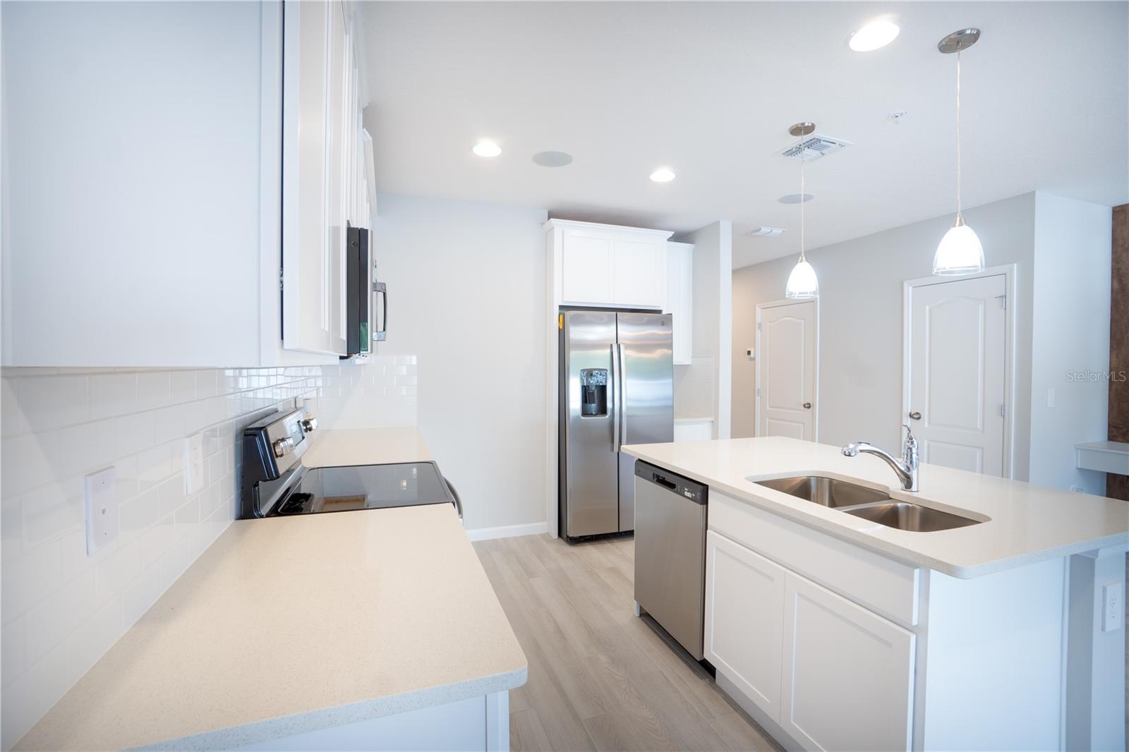 237 CAPE HONEYSUCKLE PL, SANFORD, FL, 32771