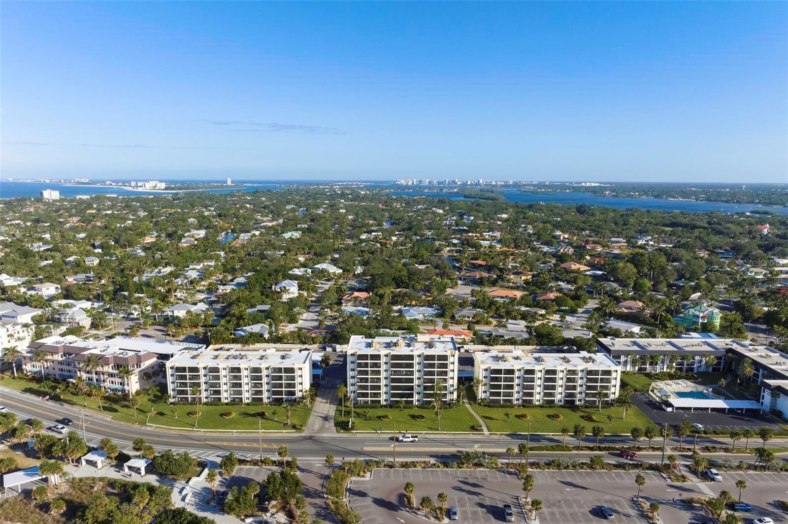 777 BEACH RD #1B, SARASOTA, FL, 34242