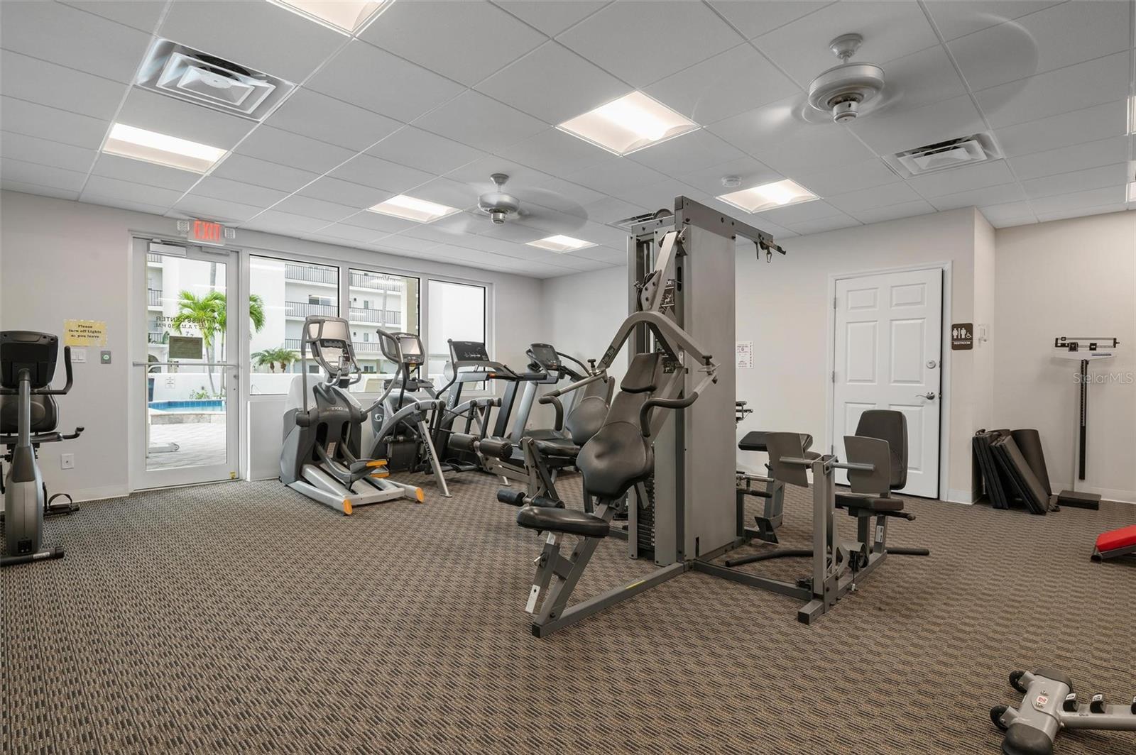 777 BEACH RD #1B, SARASOTA, FL, 34242