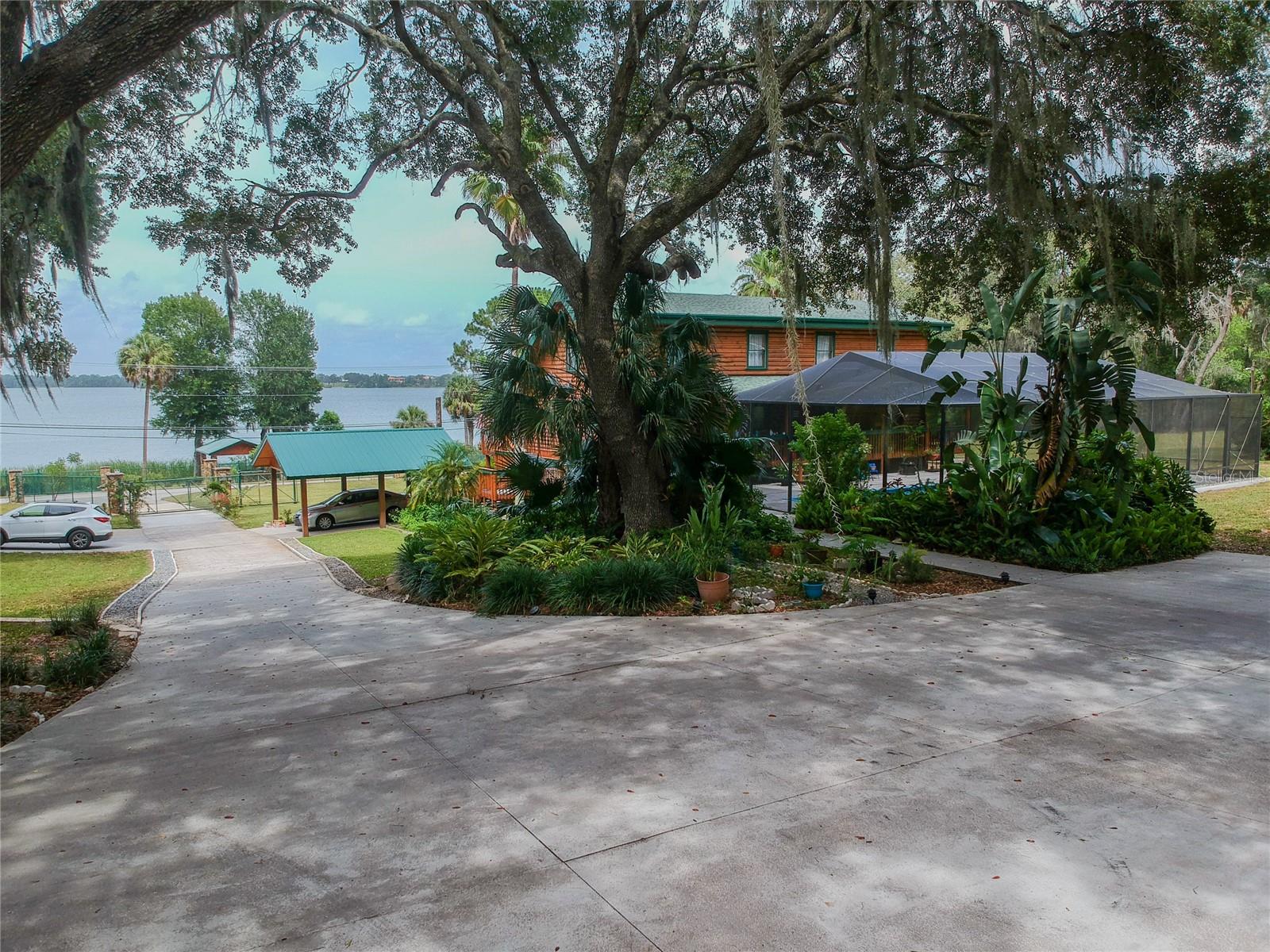 11401 THONOTOSASSA RD, THONOTOSASSA, FL, 33592