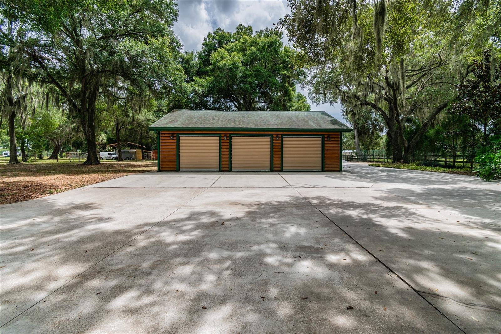 11401 THONOTOSASSA RD, THONOTOSASSA, FL, 33592