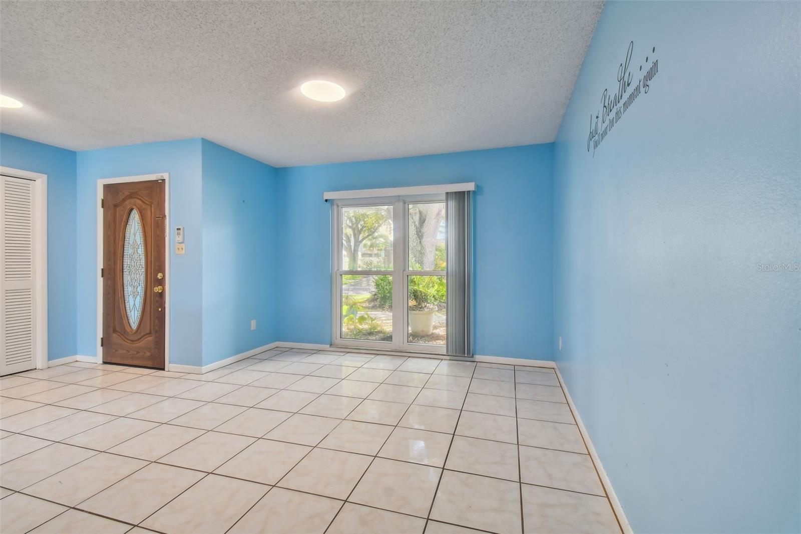 3925 DUNAIRE DR, VALRICO, FL, 33596