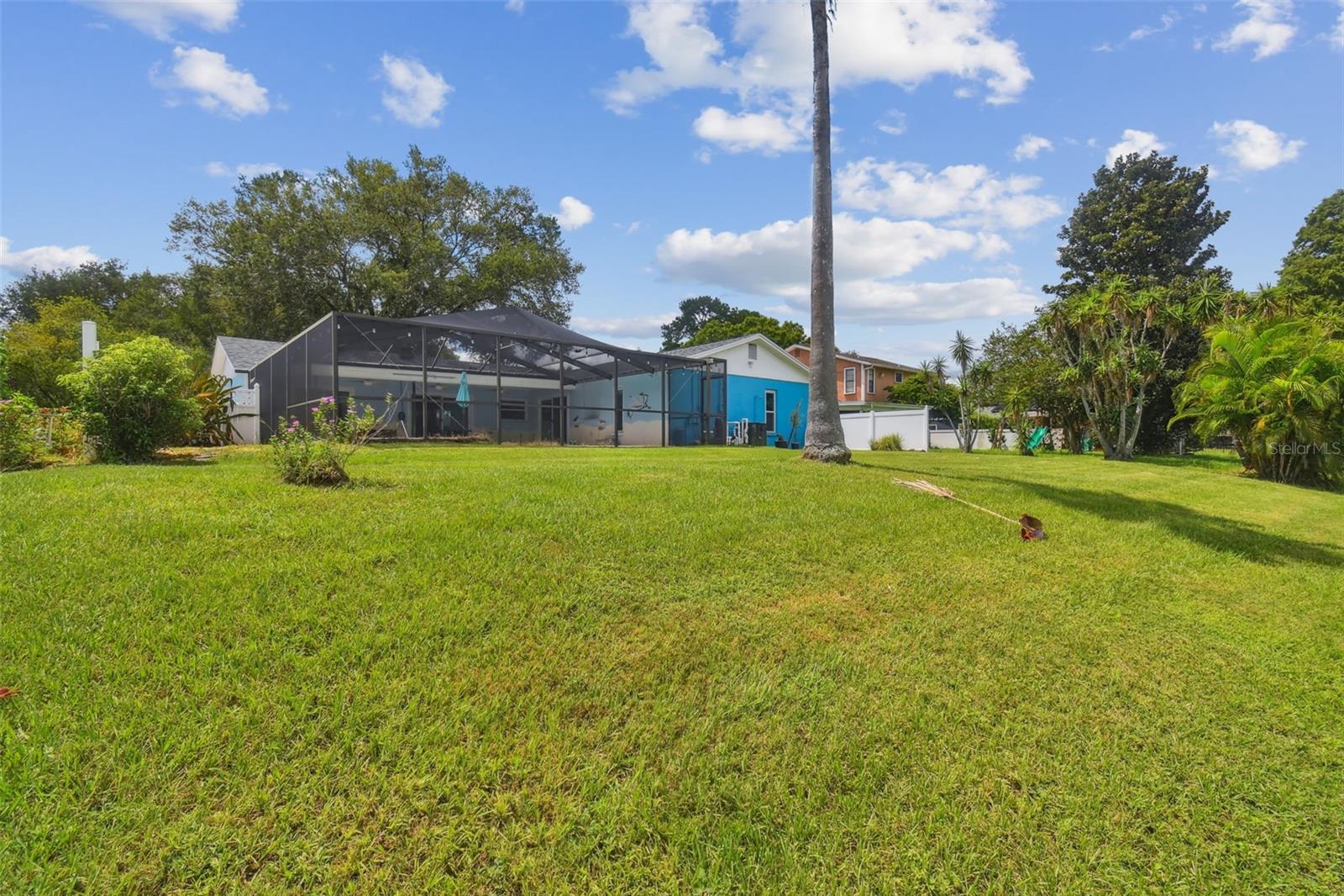 3925 DUNAIRE DR, VALRICO, FL, 33596