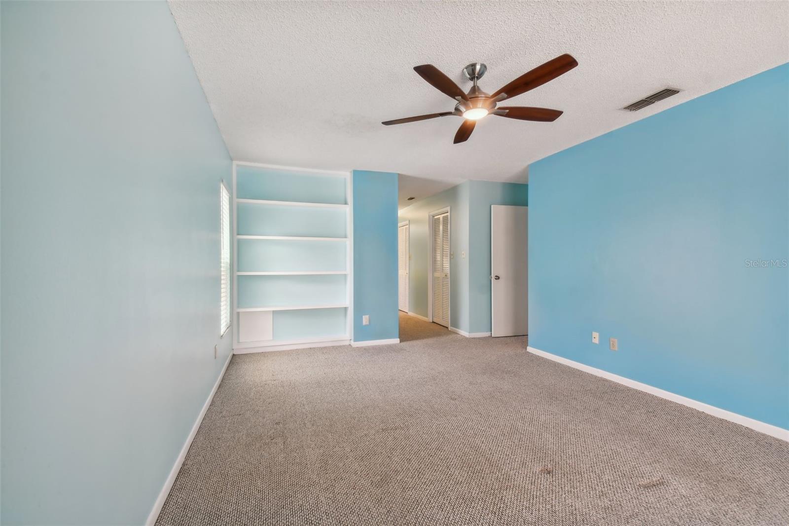 3925 DUNAIRE DR, VALRICO, FL, 33596